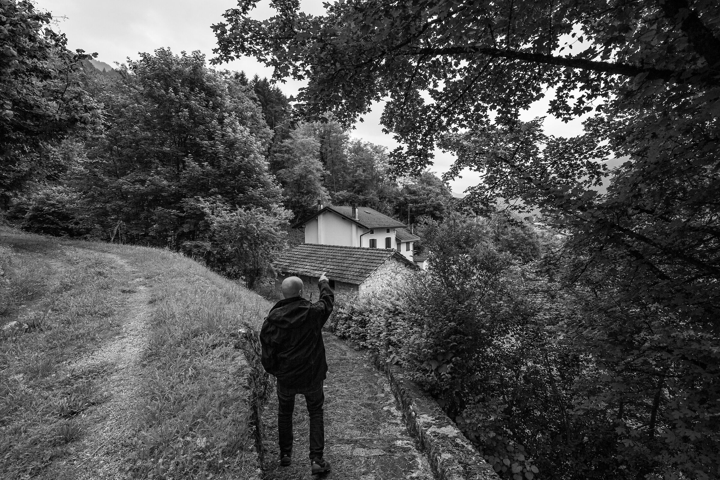 Towards the house of Augusta