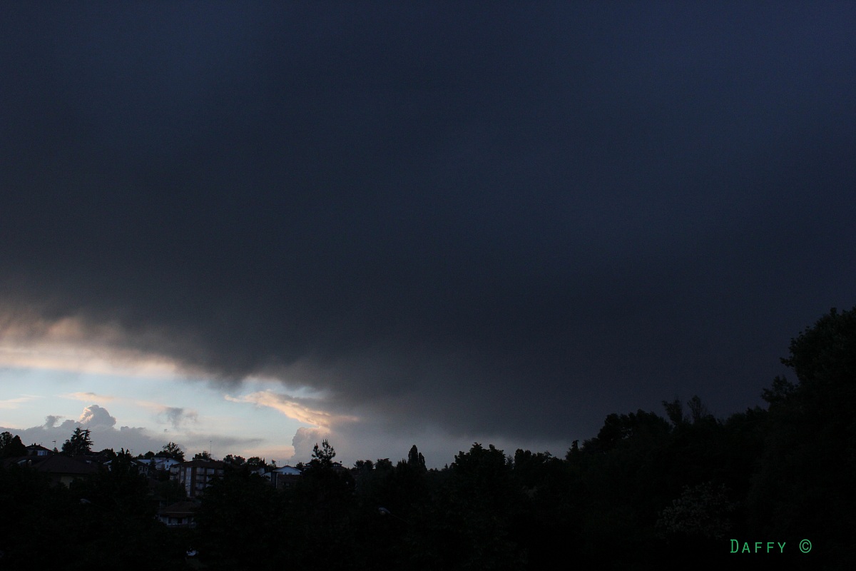 Il fronte della tempesta