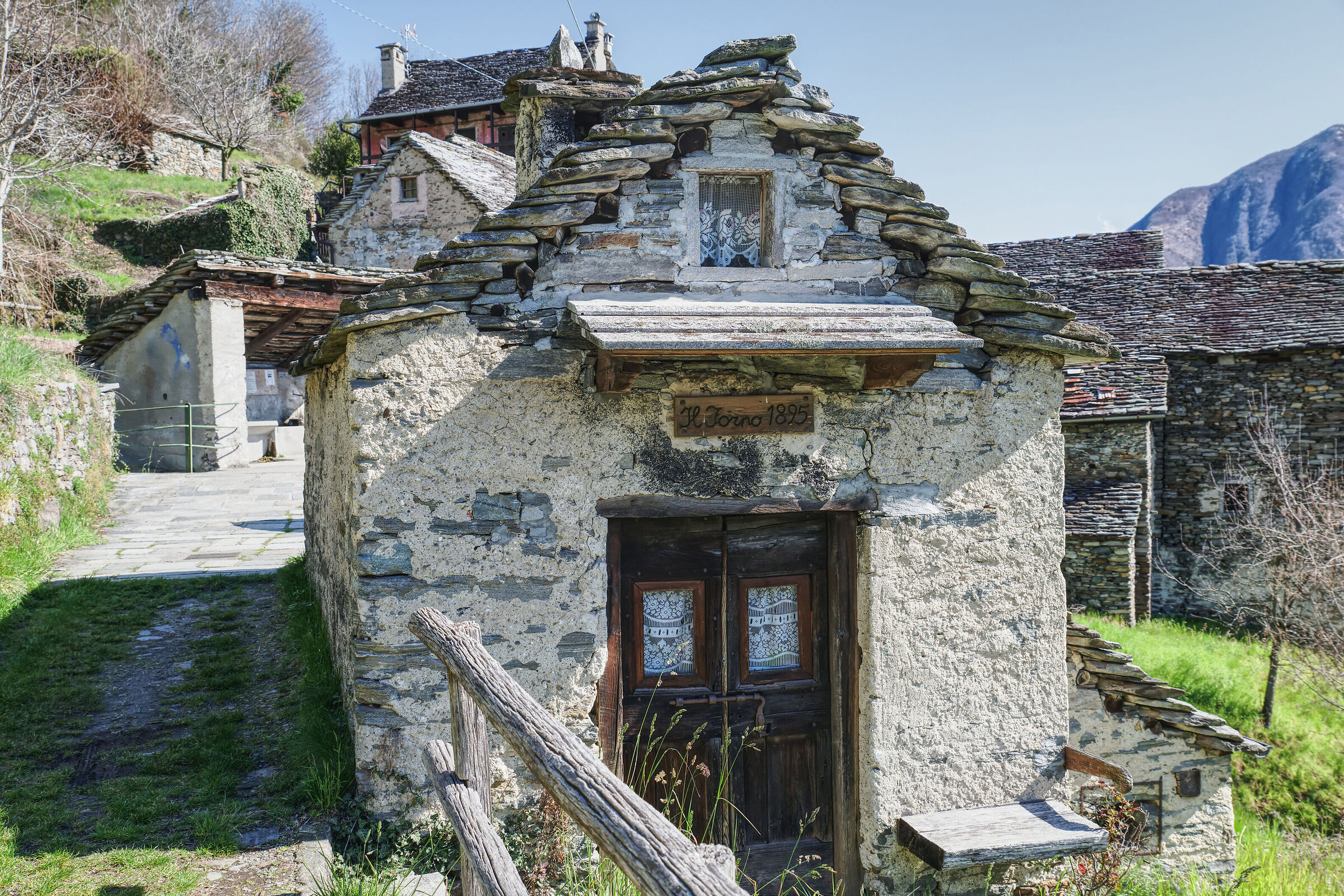 Domodossola-sacro Monte Calvario-Tappia-Crosiggia