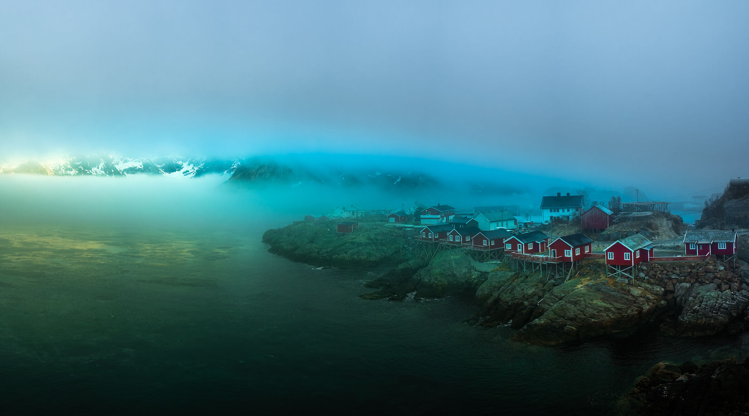 Hamnoy early in the morning