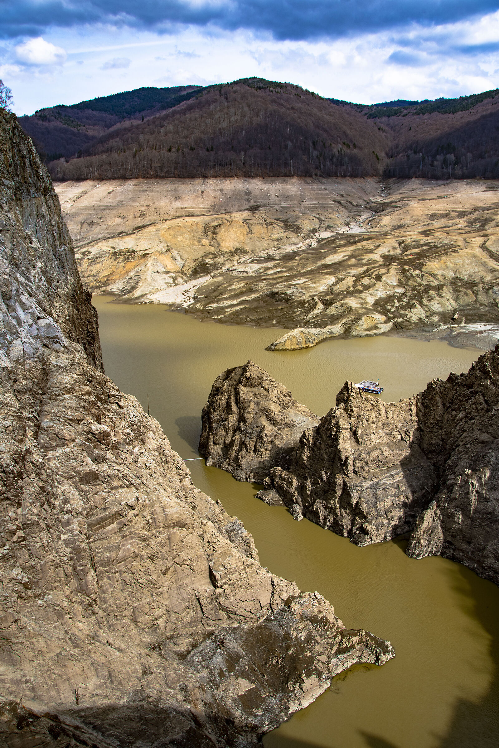 Lago Vidraru 2 (Romania)