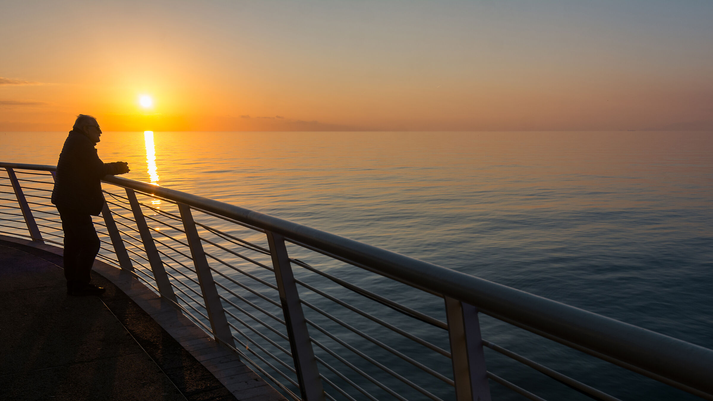 The sunset watcher