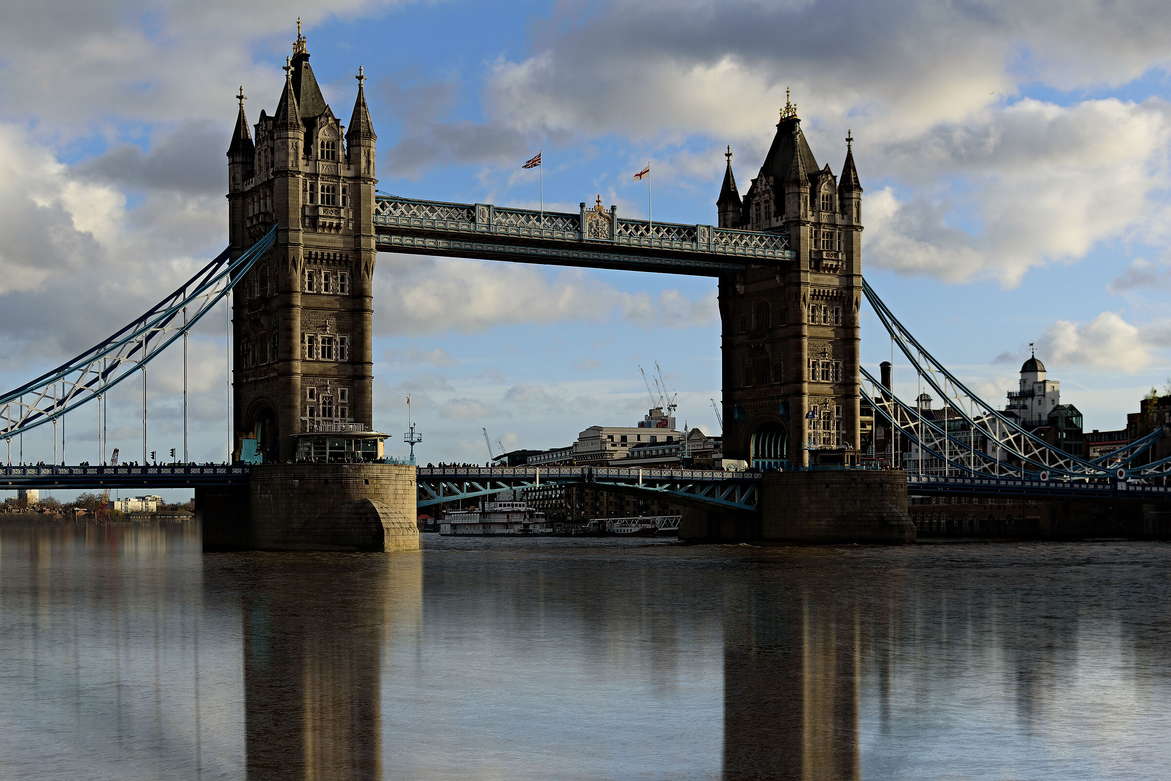 tower bridge
