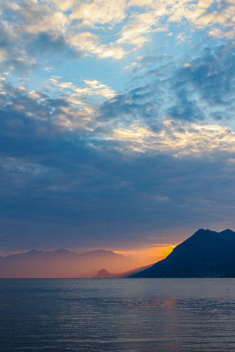 Alba sul Lafo Maggiore