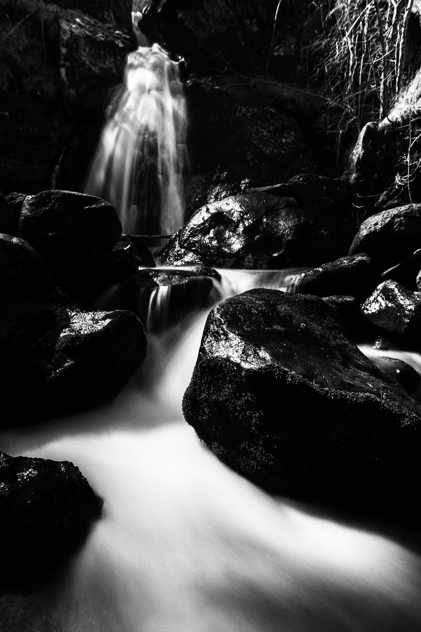 The Ravezza waterfall bn