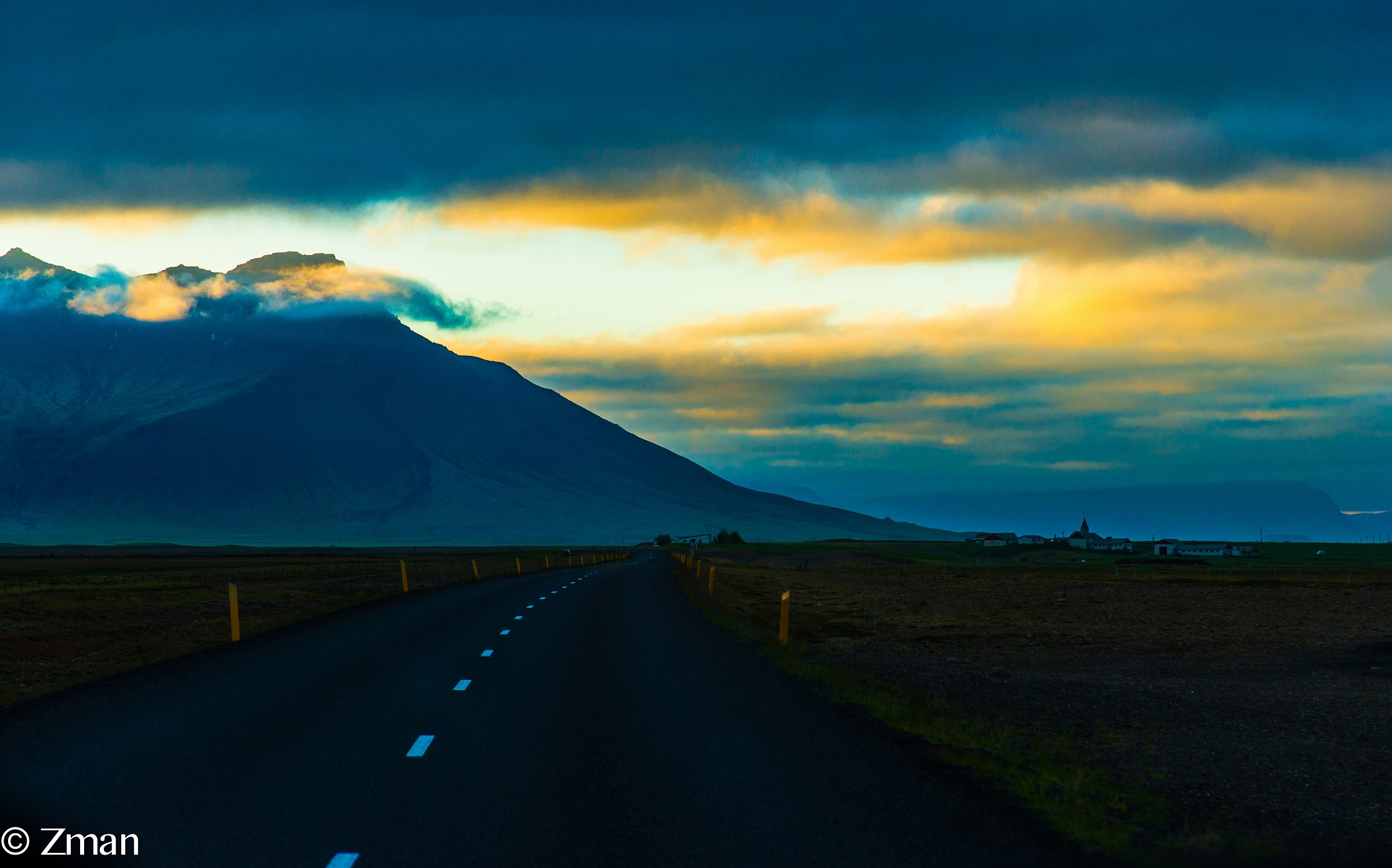 It Is 3.08 am On Our Way to The Hotel