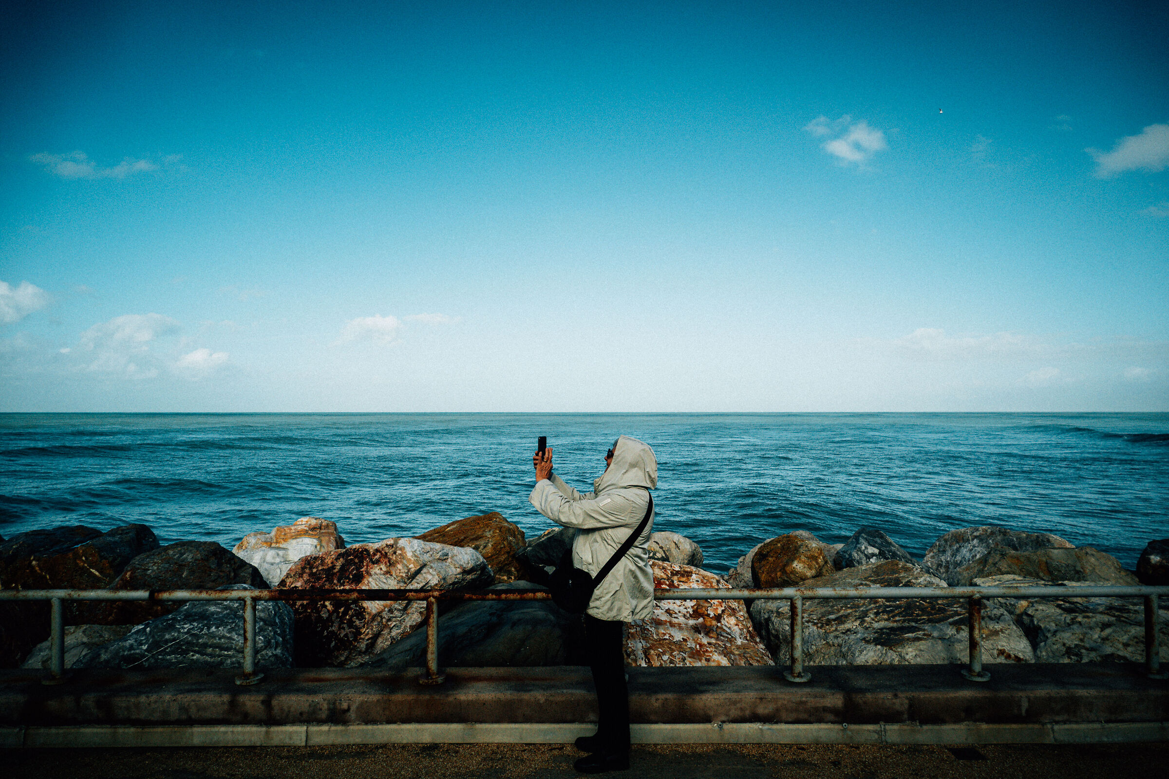 Frame the Blue