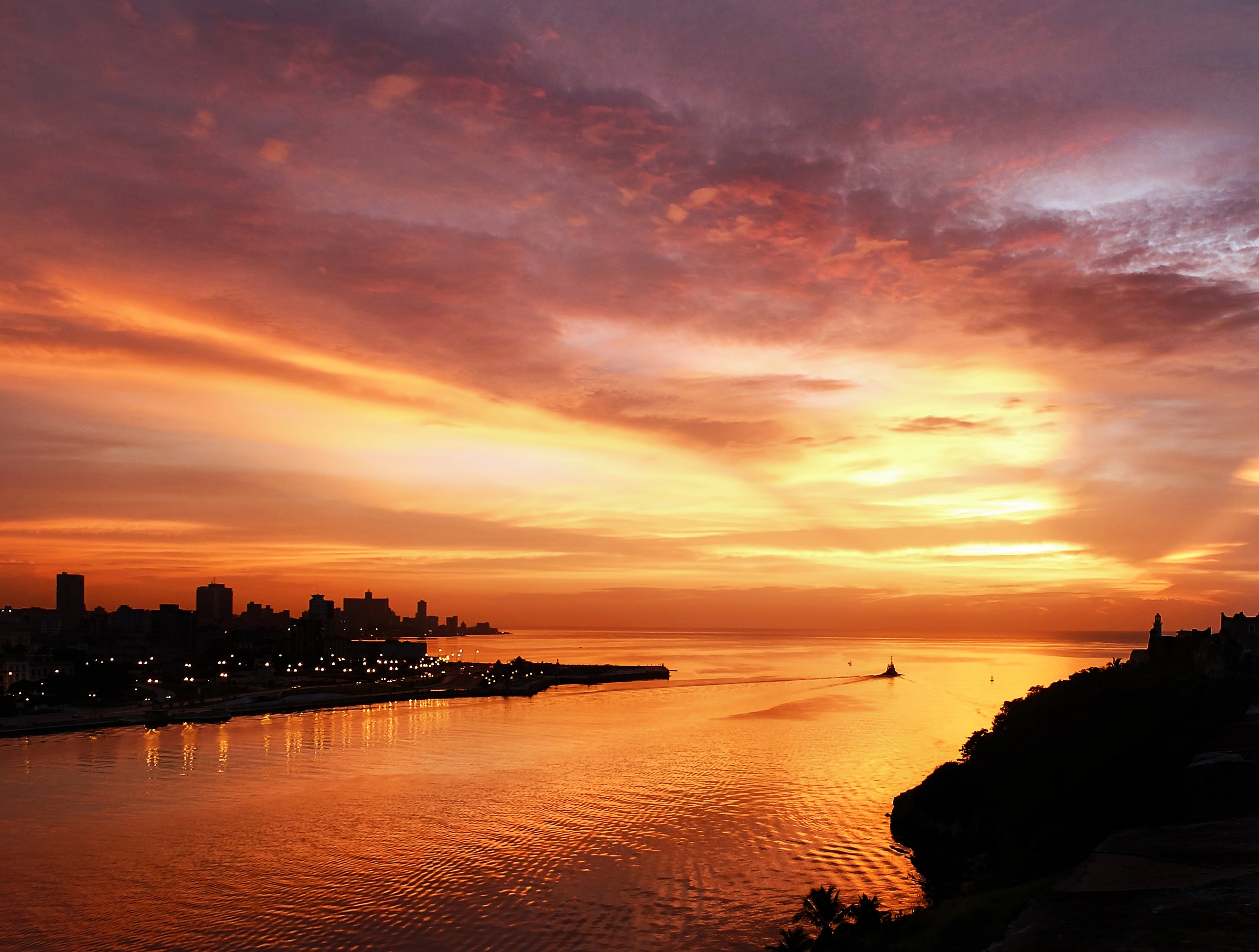 Ultimo sole a La Habana