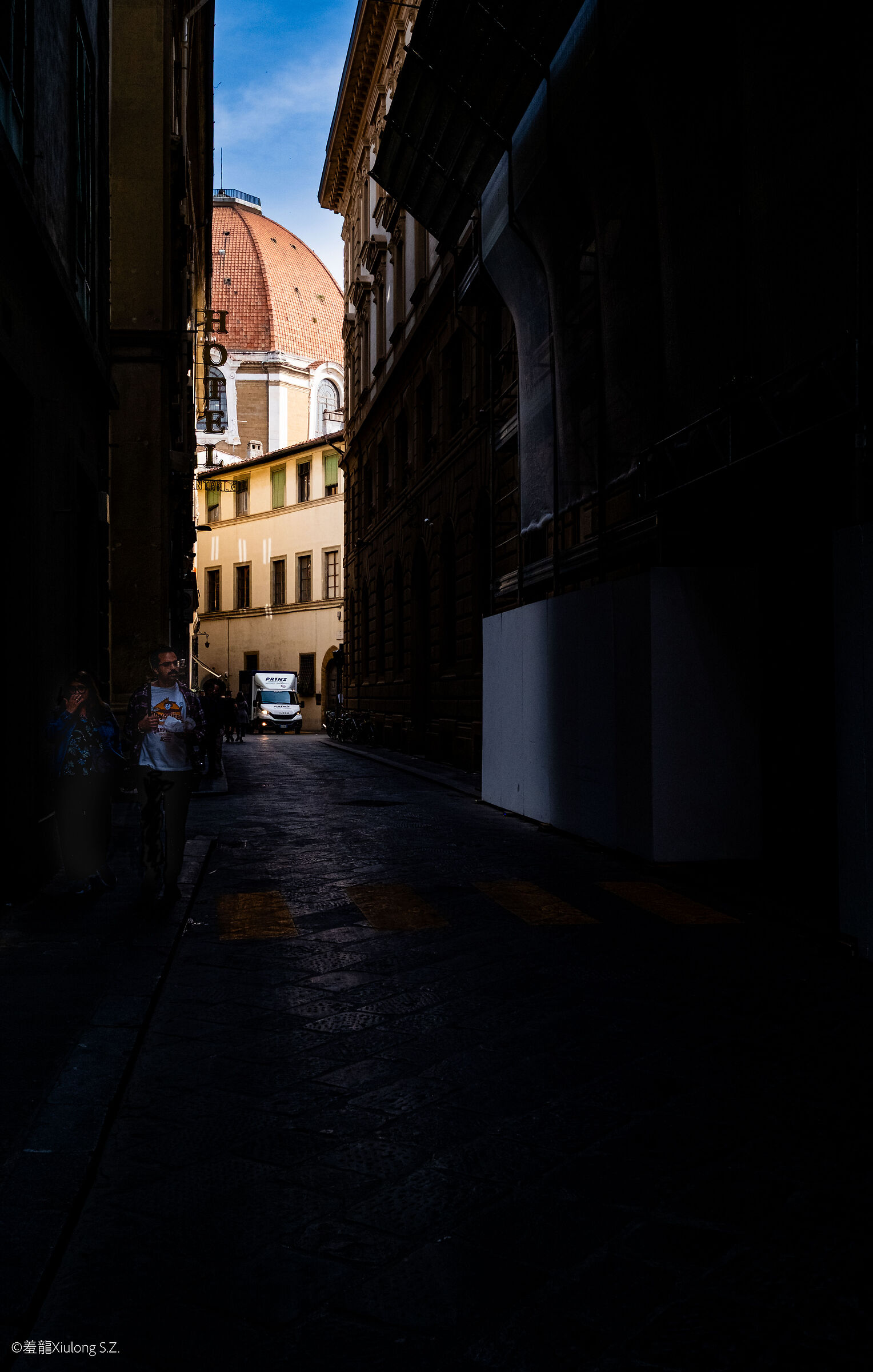 Florence, San Lorenzo from Via dei Conti