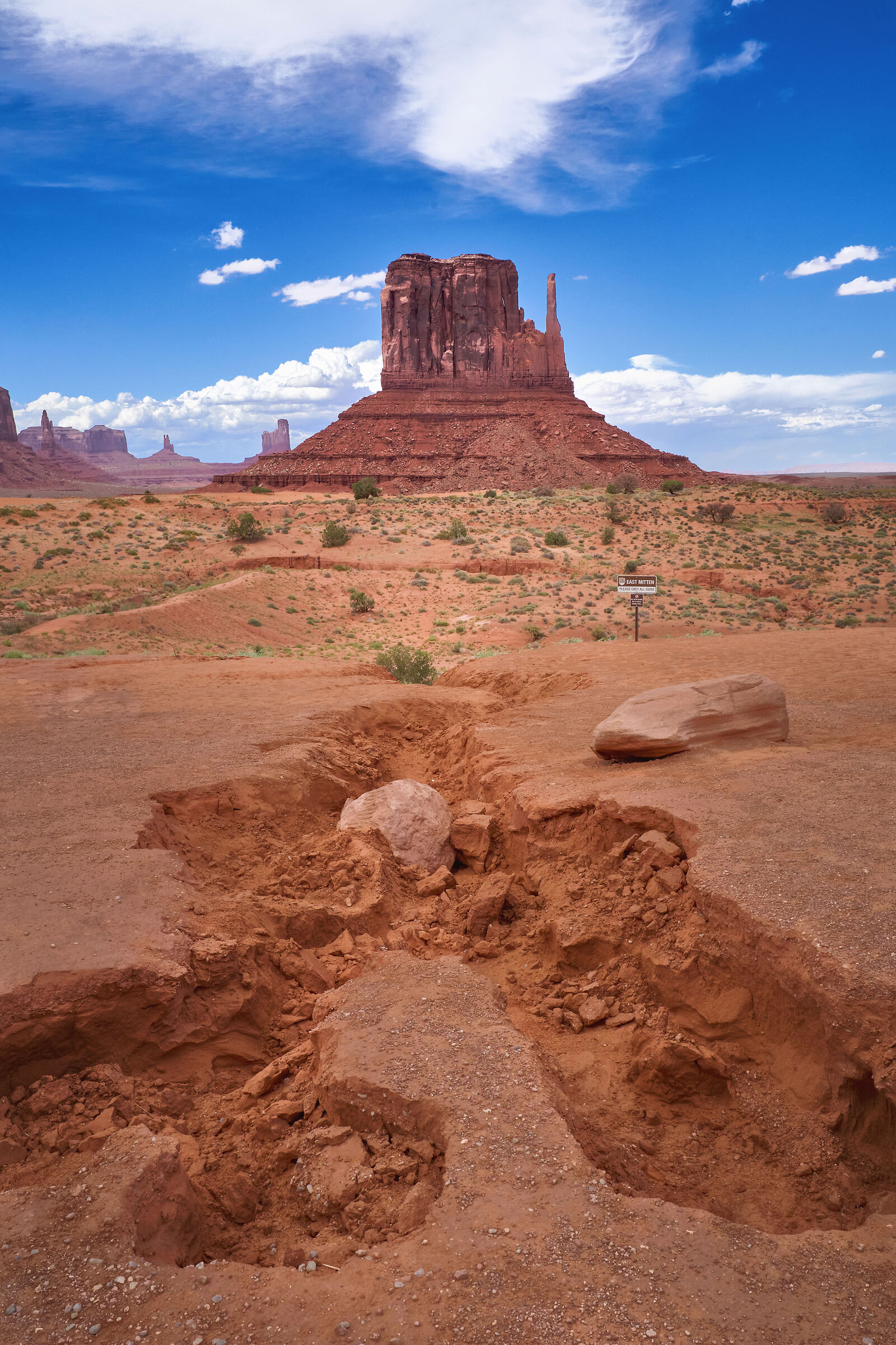 MONUMENT VALLEY