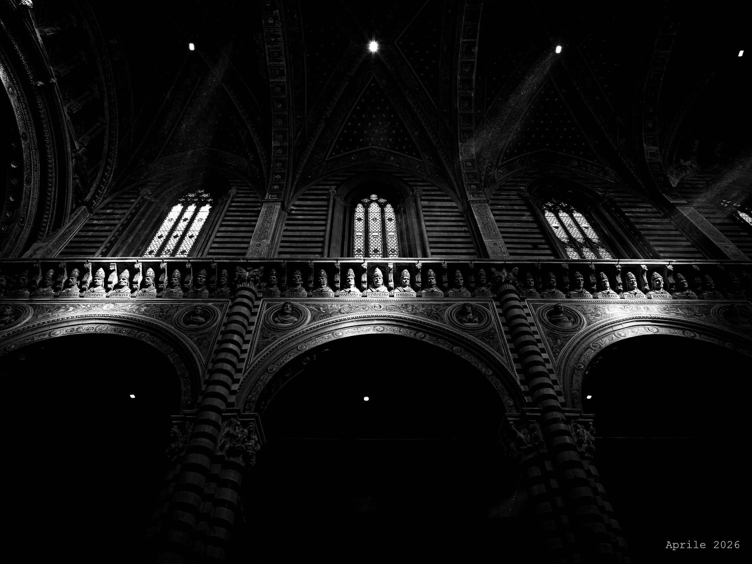 Siena Cathedral: the gallery of the Popes II