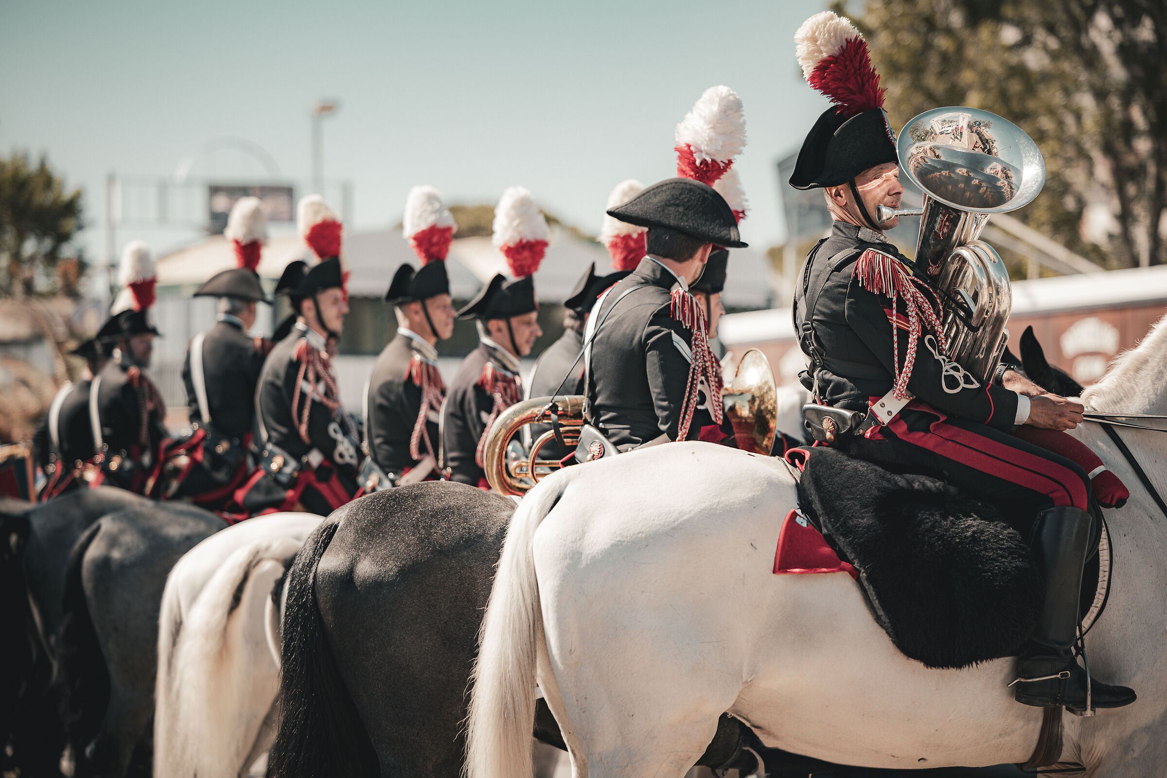 And four gendarmes arrived with plumes...