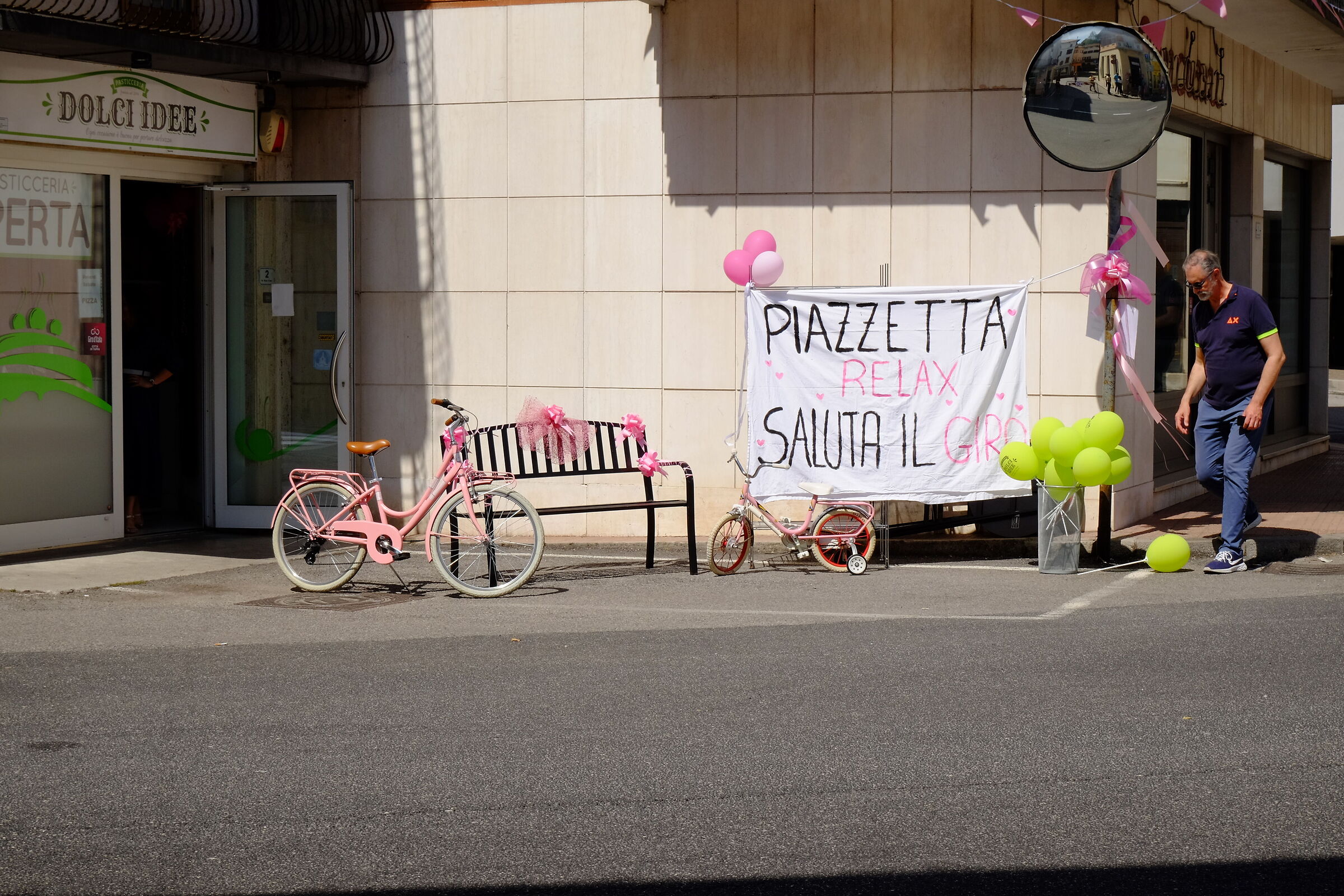In the pits of the Giro