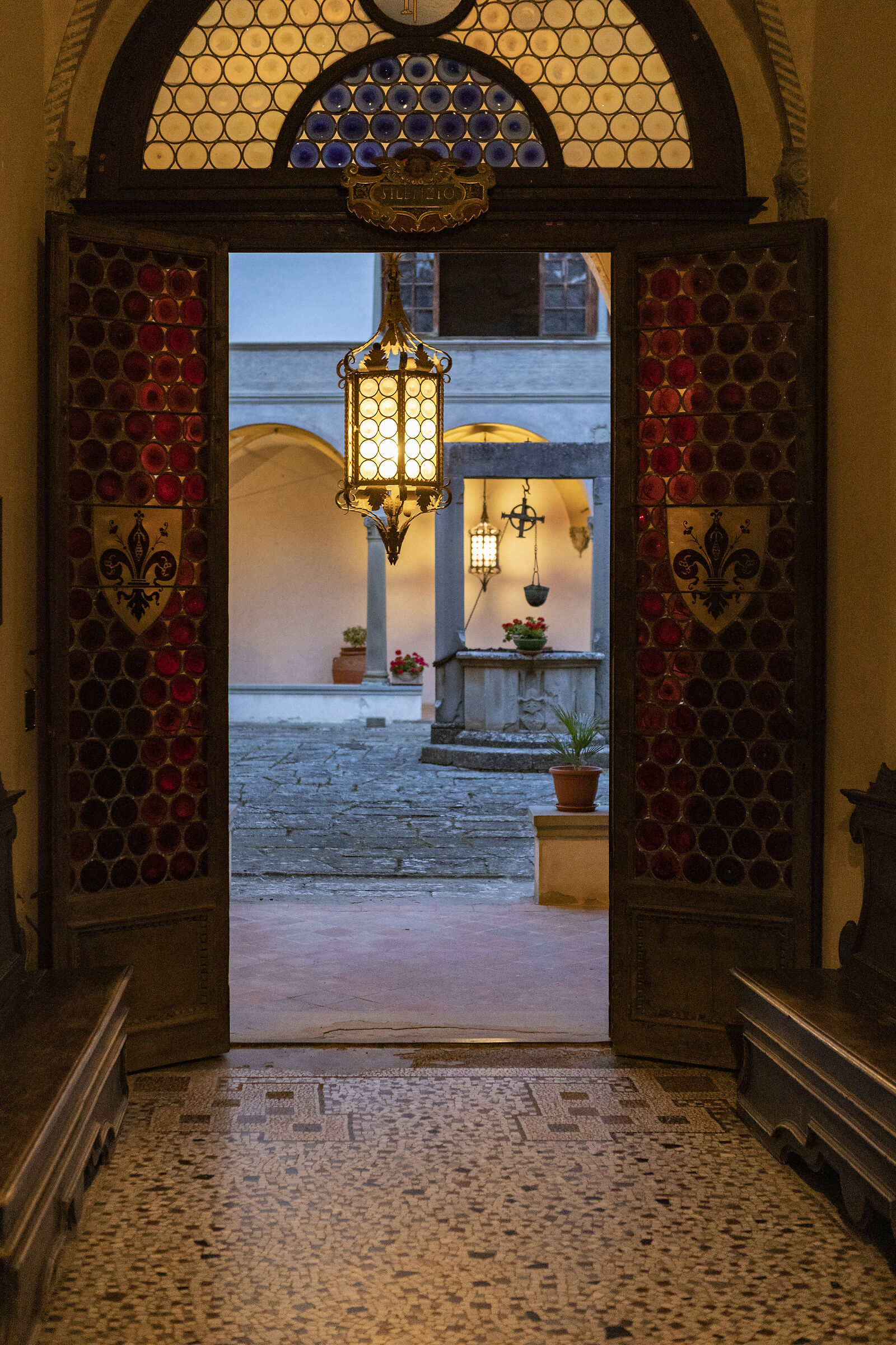 Badia a Passignano - The Abbey - entrance to the Cloister