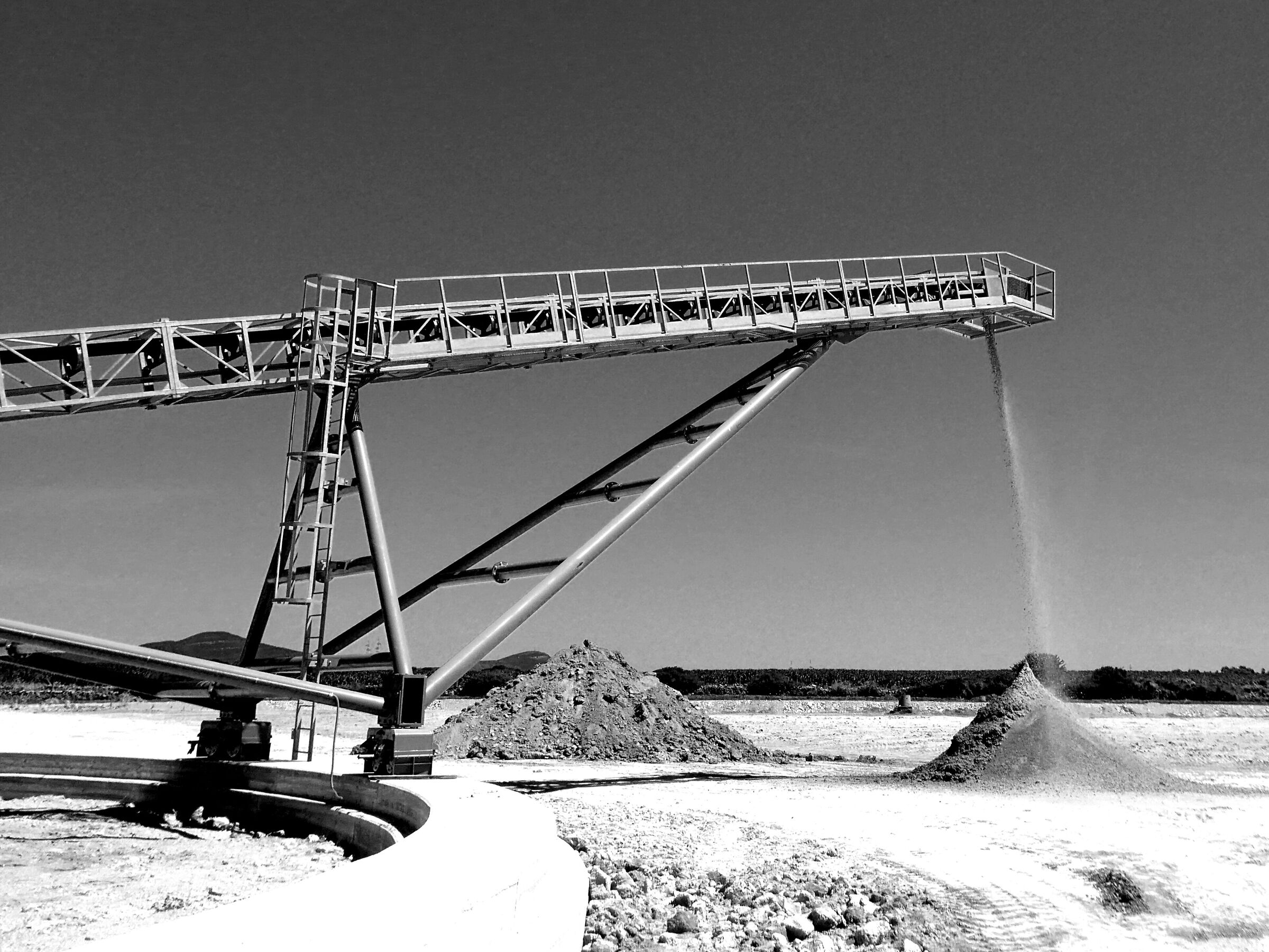Lavorazione della bentonite (Sardegna)