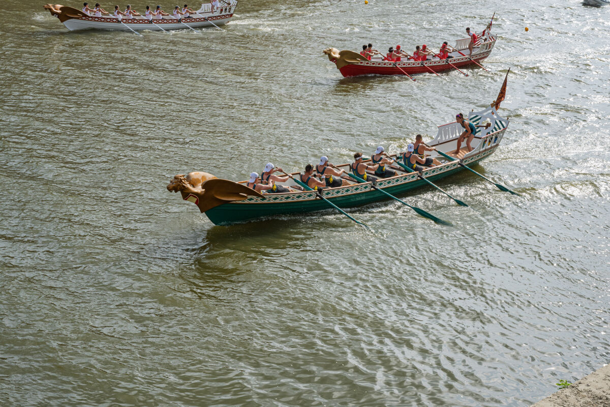 Pisa historical regatta maritime republics