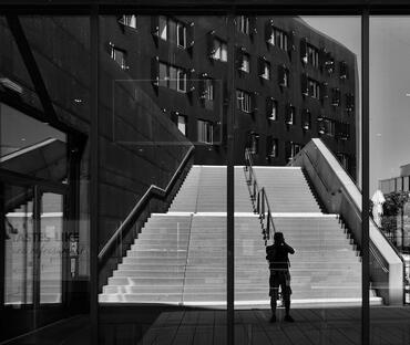 BlackAndWhite