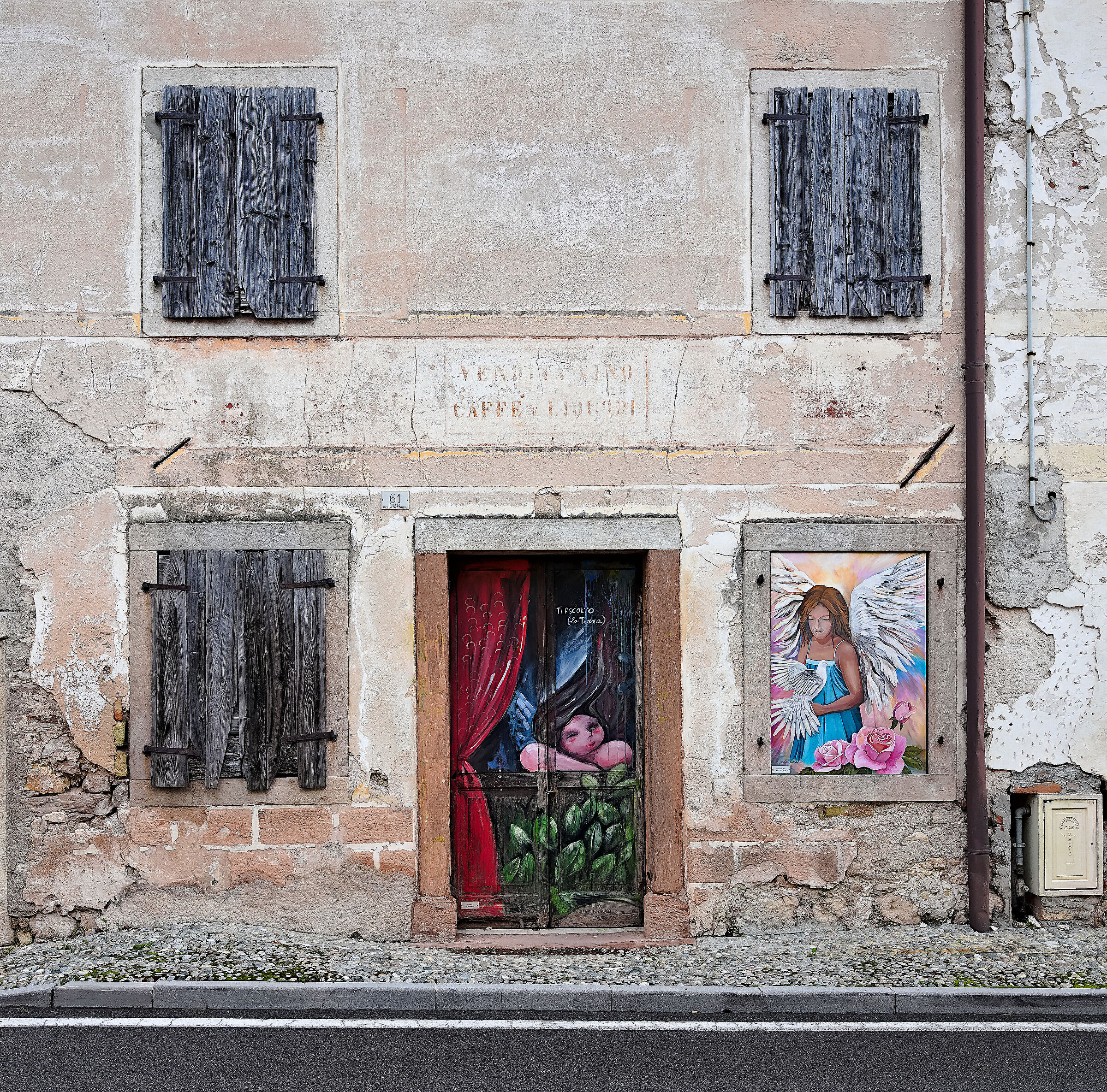 Porta e finestre.