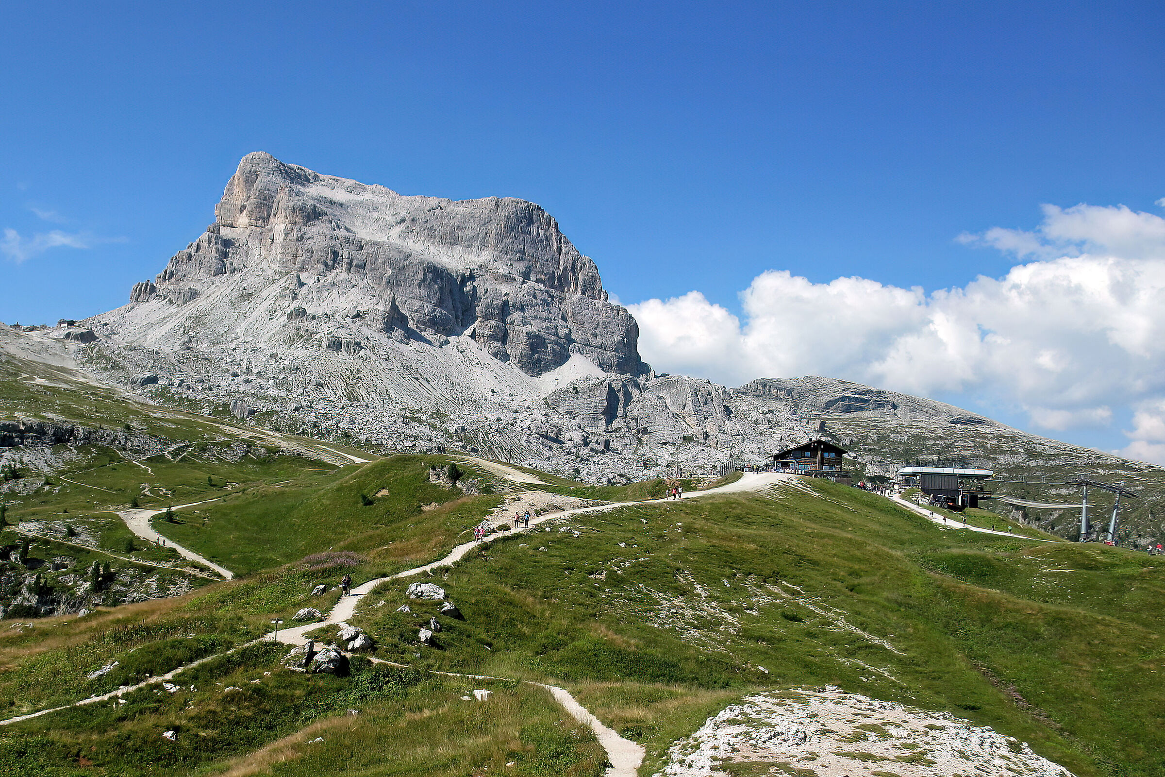 Averau e rifugio Scoiattoli