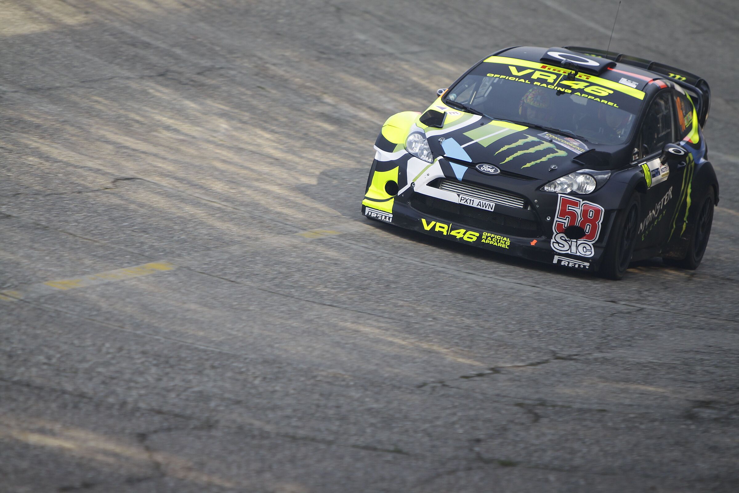 Rossi in parabolica Monza