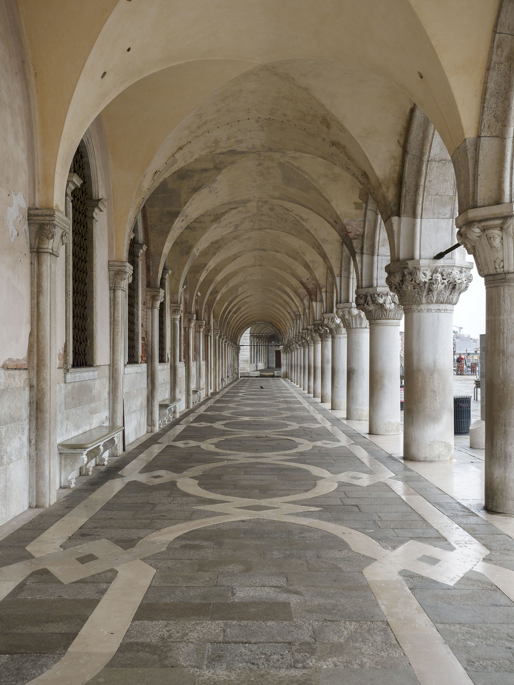 Portici veneziani