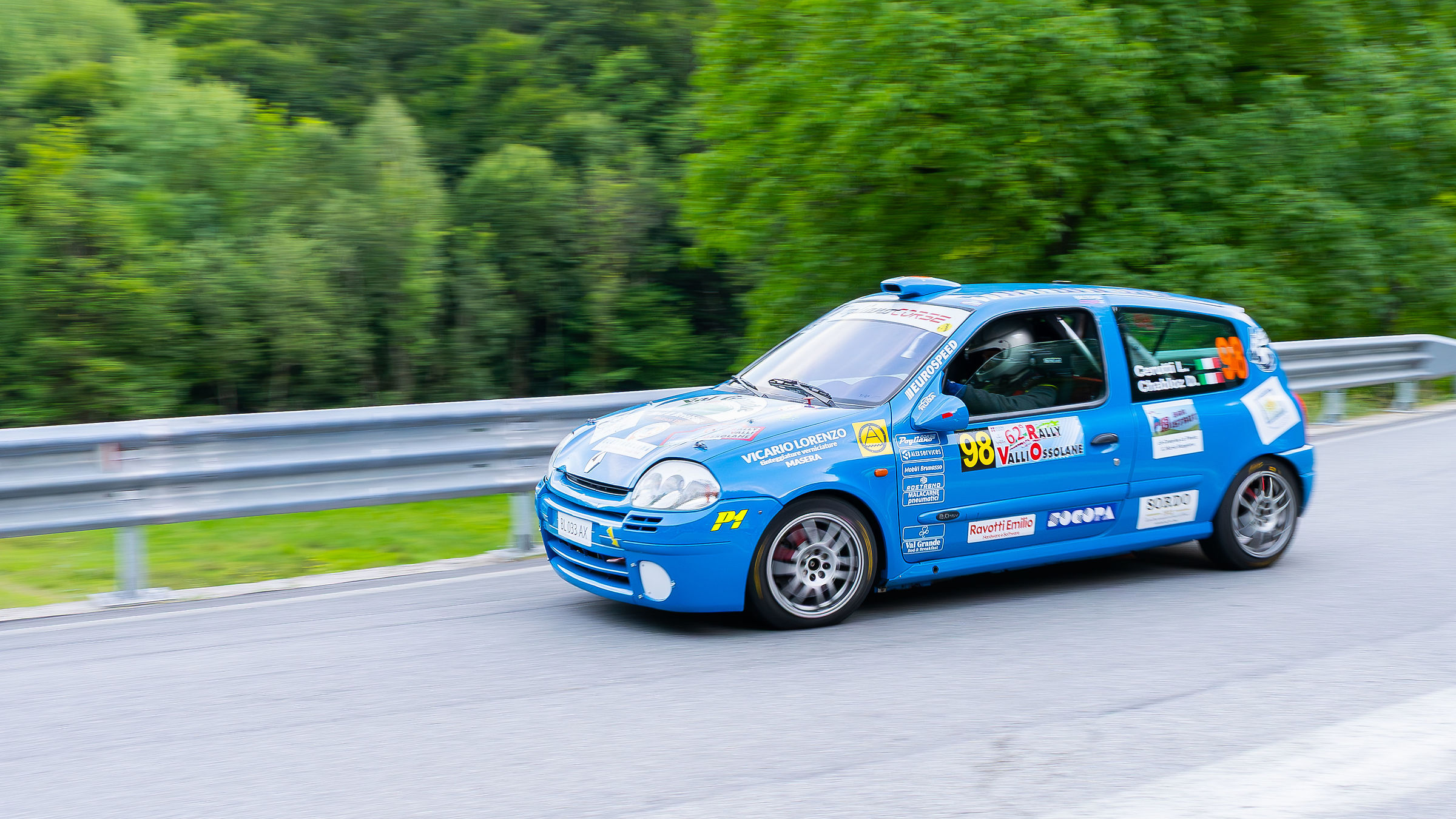 (ps2) Renault Clio - L. Cerutti/D. Chabloz