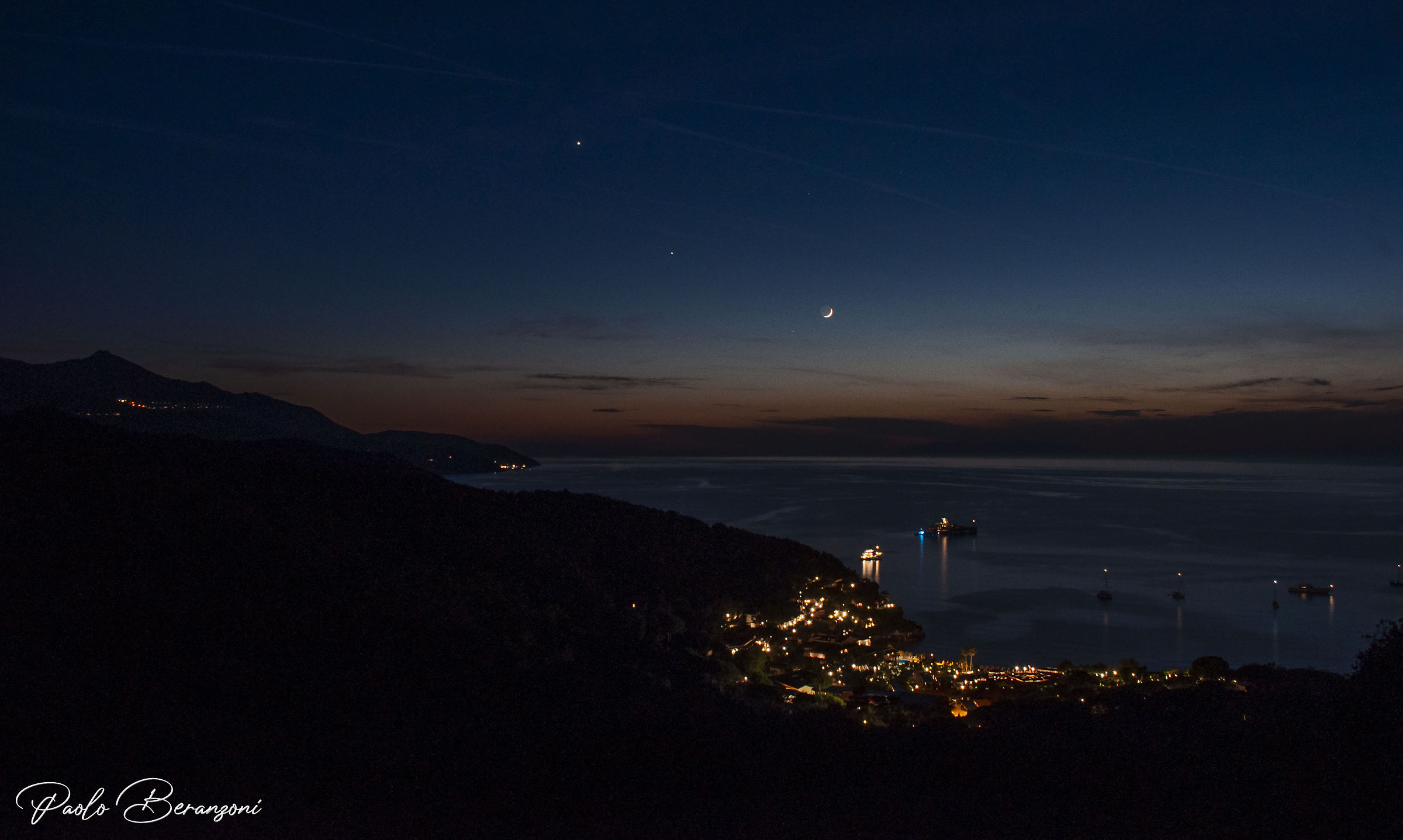 Venus-Jupiter-Mercury-Moon conjunction on June 16