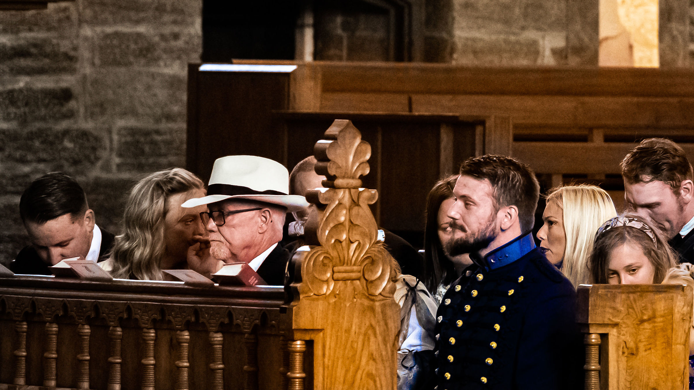A strange wedding in Sweden (V)