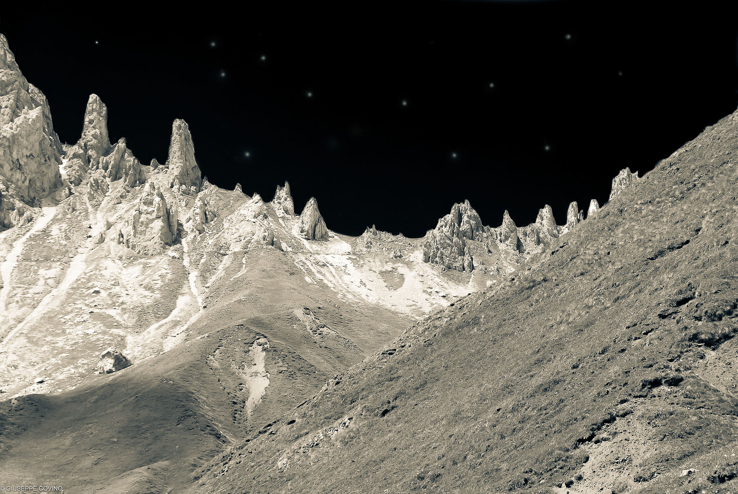 Paesaggio lunare sulle Dolomiti