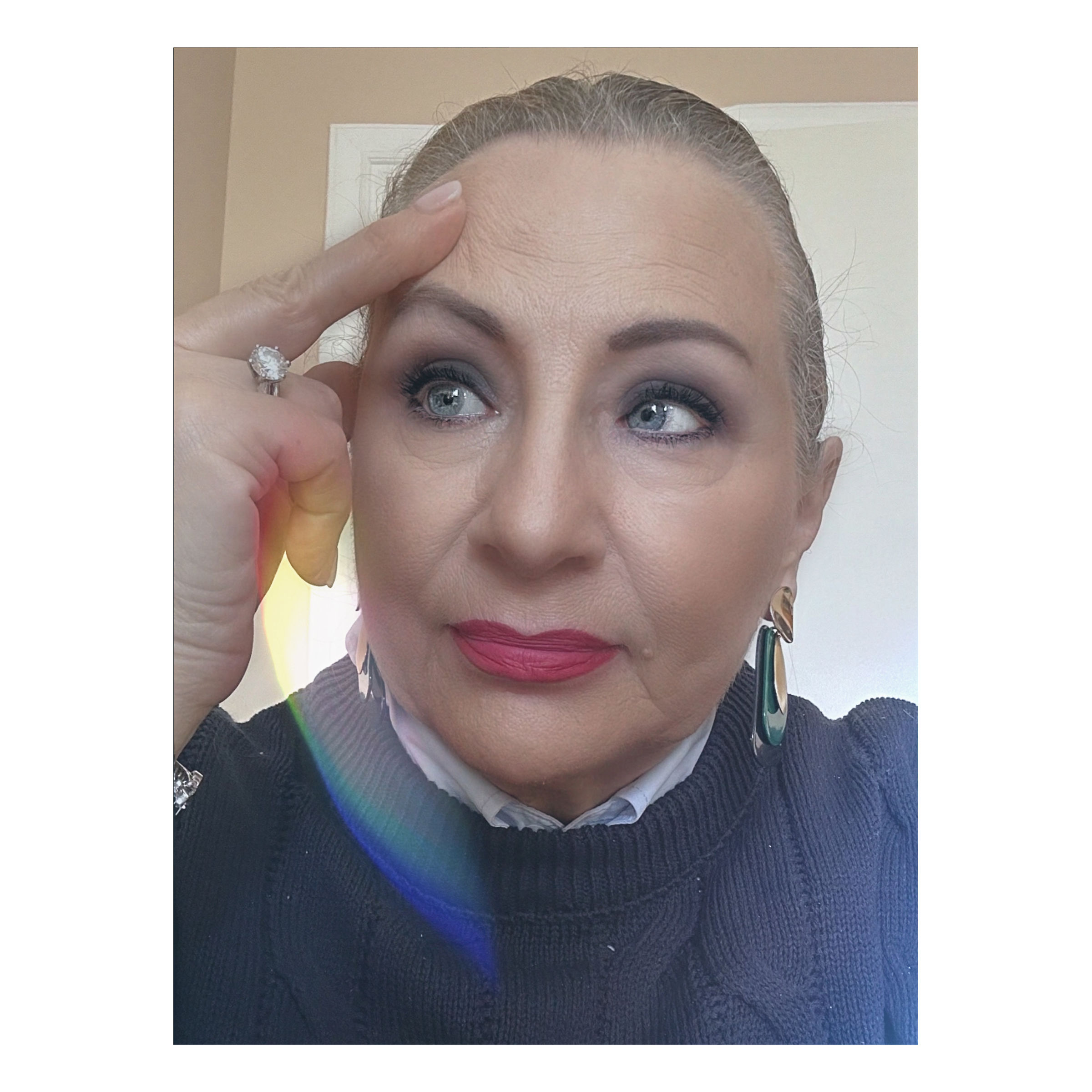 Sguardo che non cerca risposte facili