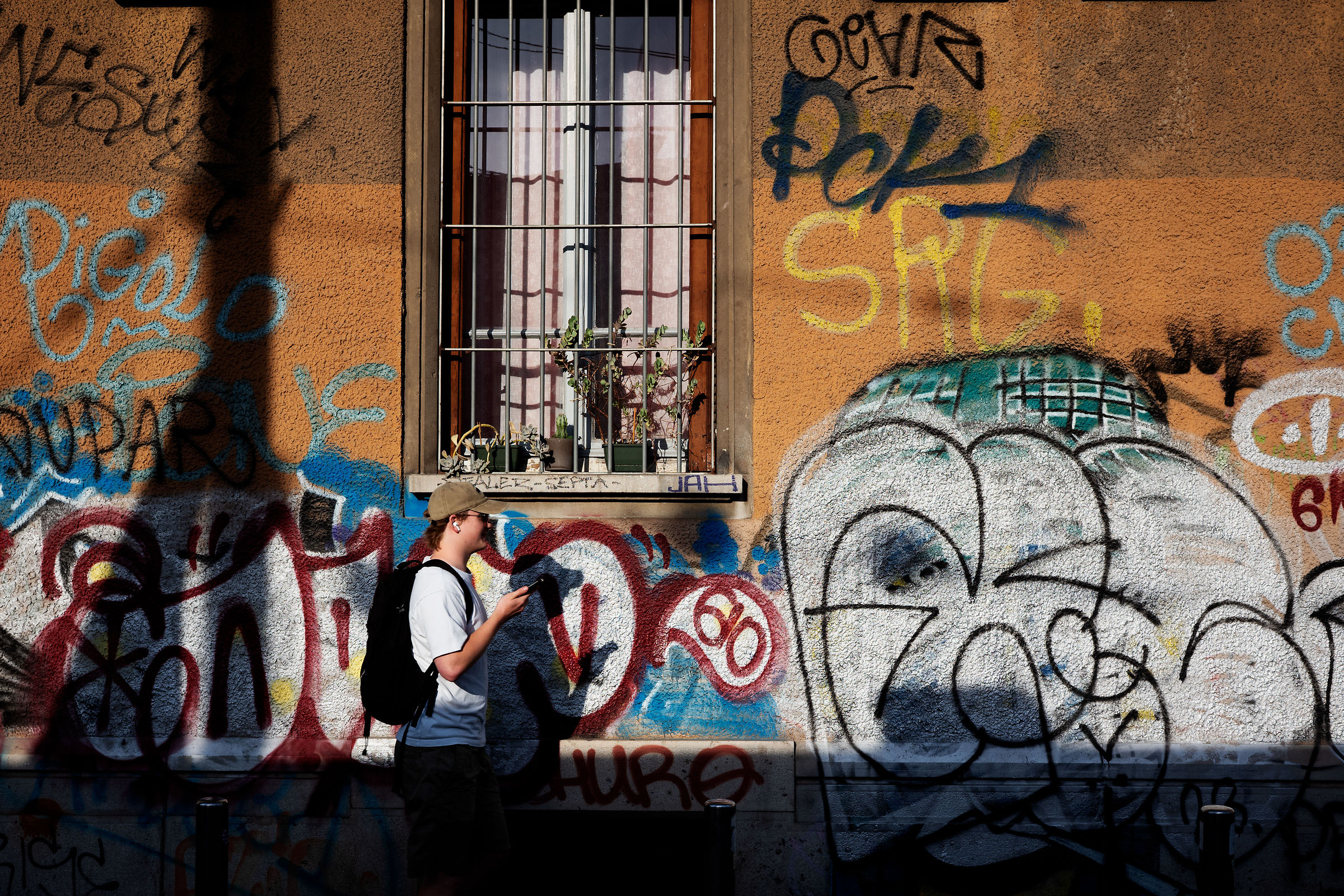 Le ombre…i primi murales.