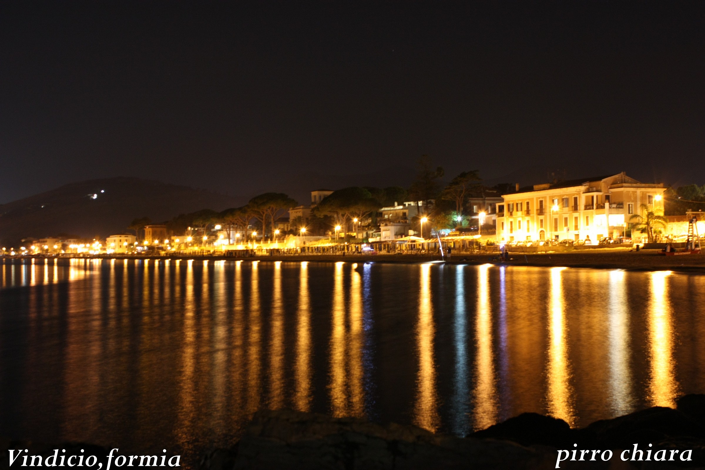 formia di sera