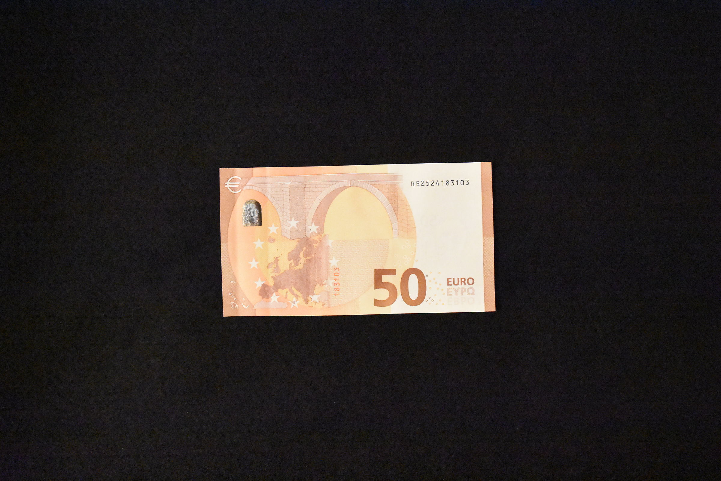 Unicum, @ " ISO 25 Thousand 600 " Nikon 24- 70 VR, D 7200