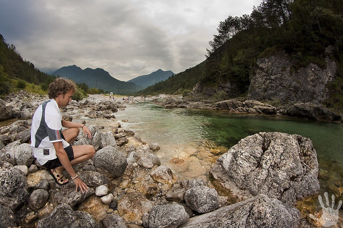 Osservando l' Acqua che passa