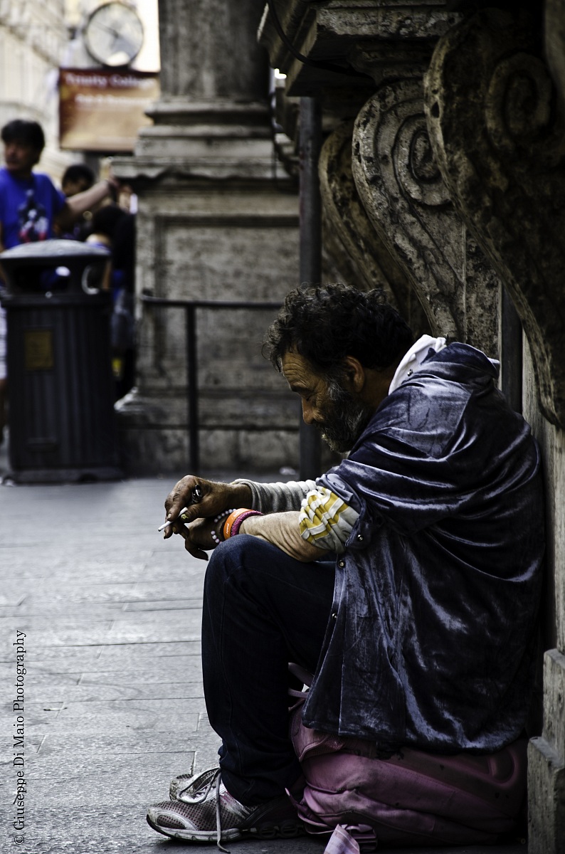 Life .. who for so .. and who does not from anything ..