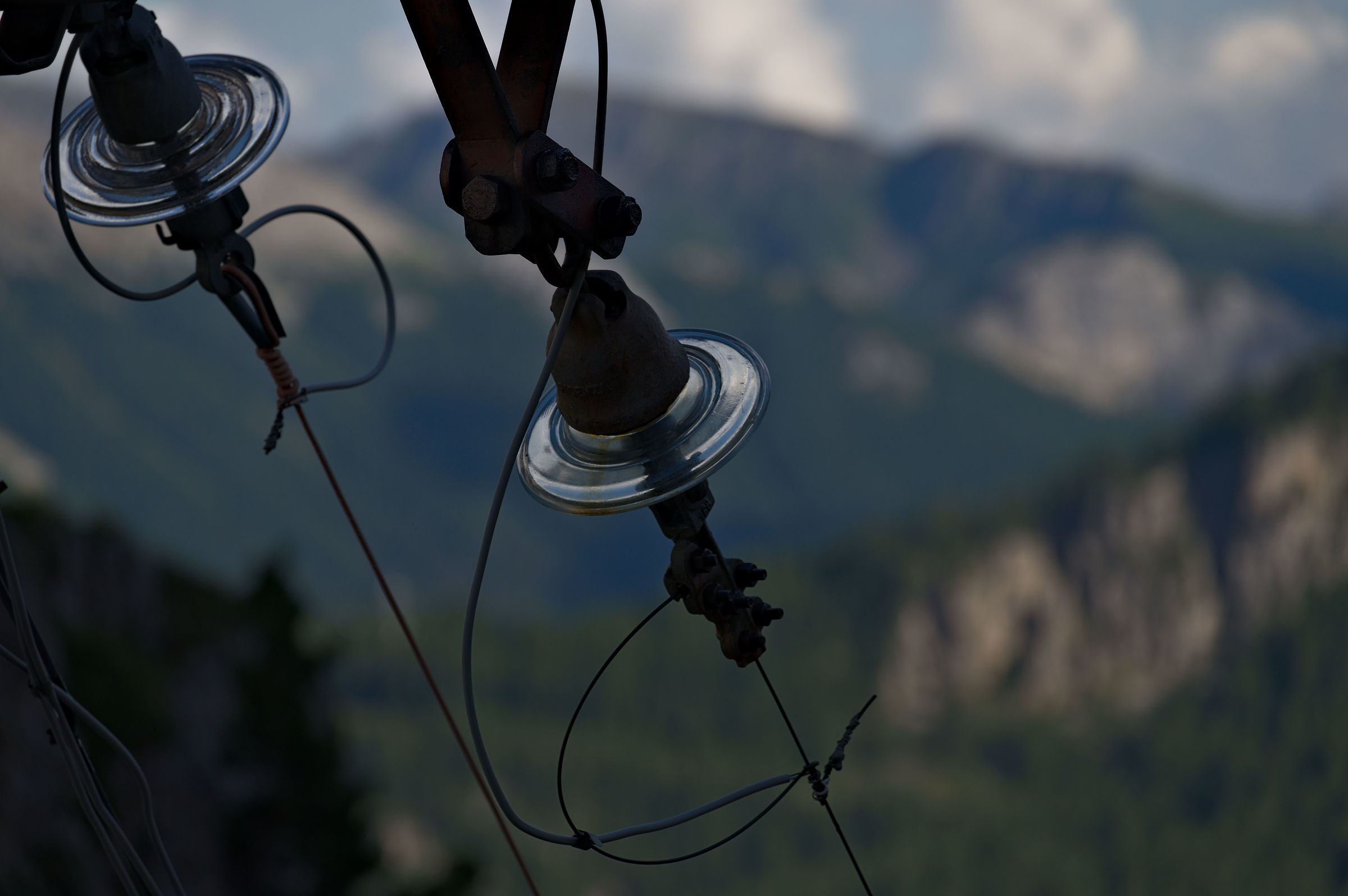 High voltage and dolomites roll