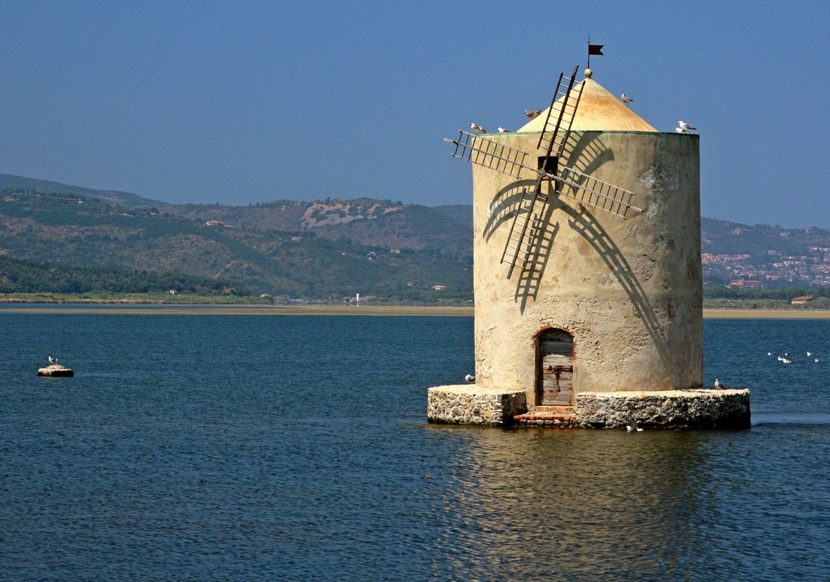 Il piccolo mulino della laguna di Orbetello