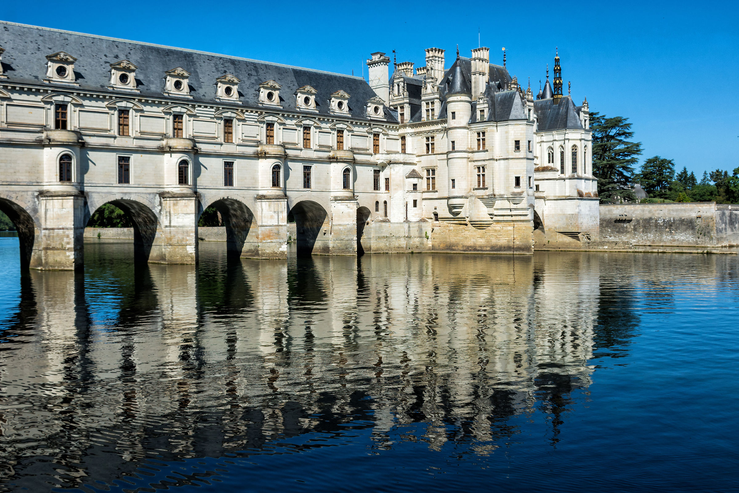 The reflections of Chenonceau