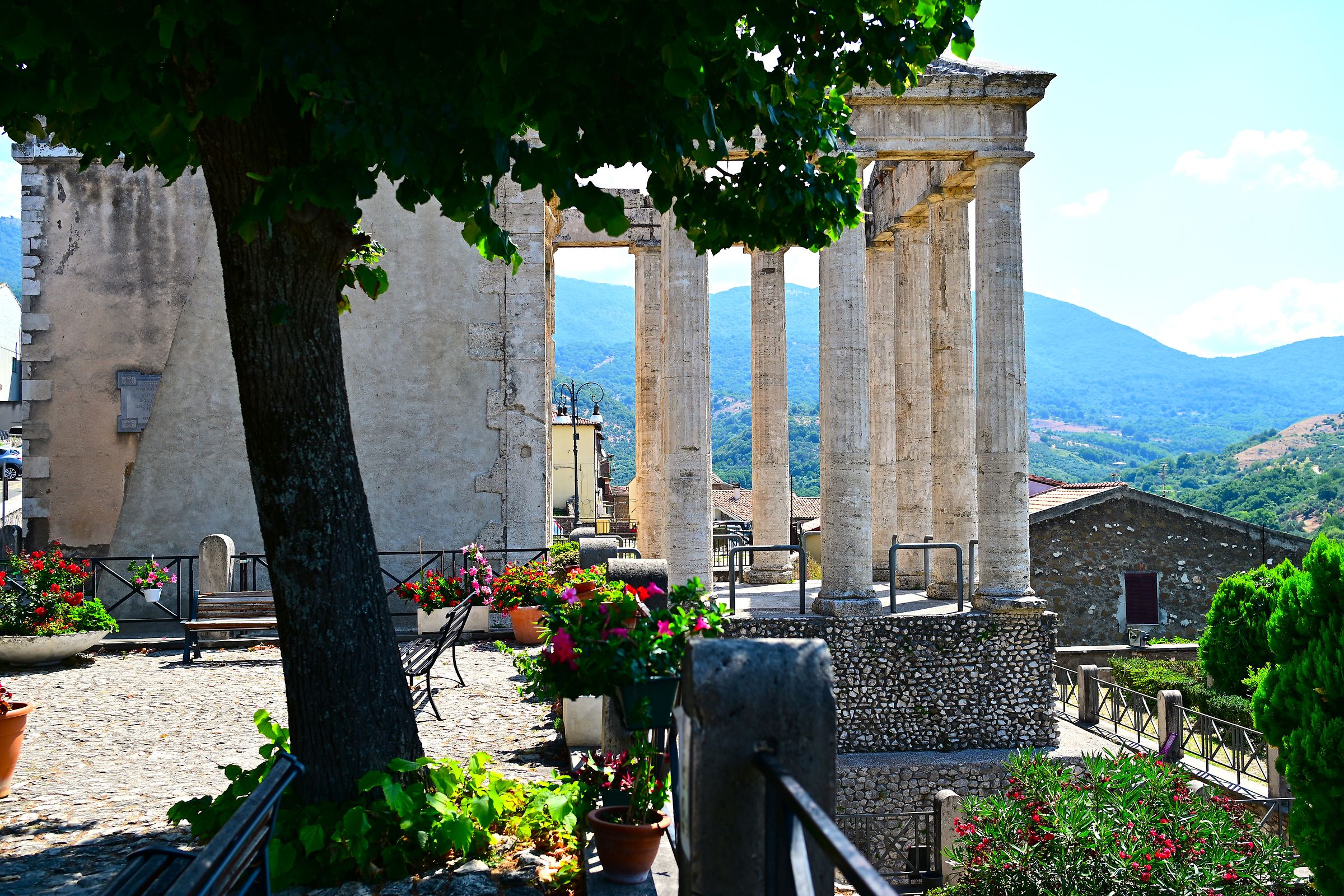 Choirs - Temple of Hercules