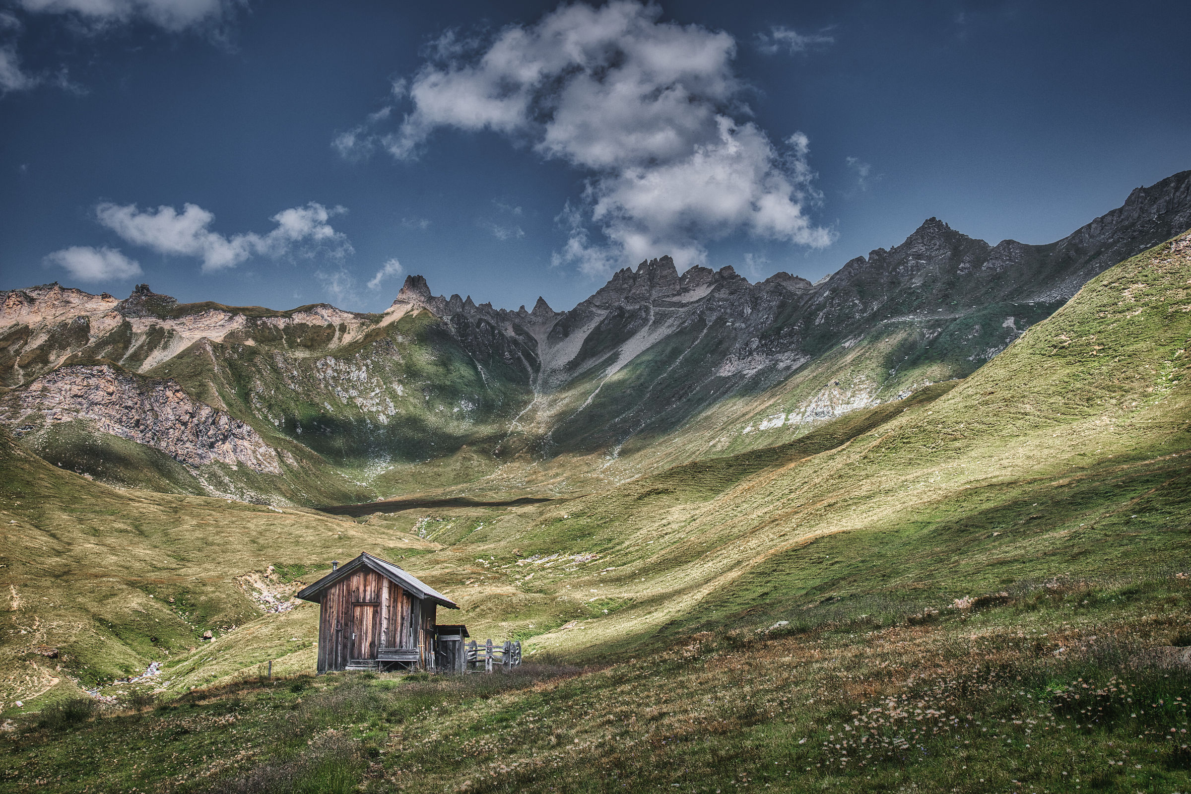 Valle di Valles... Mountains of Pfundres