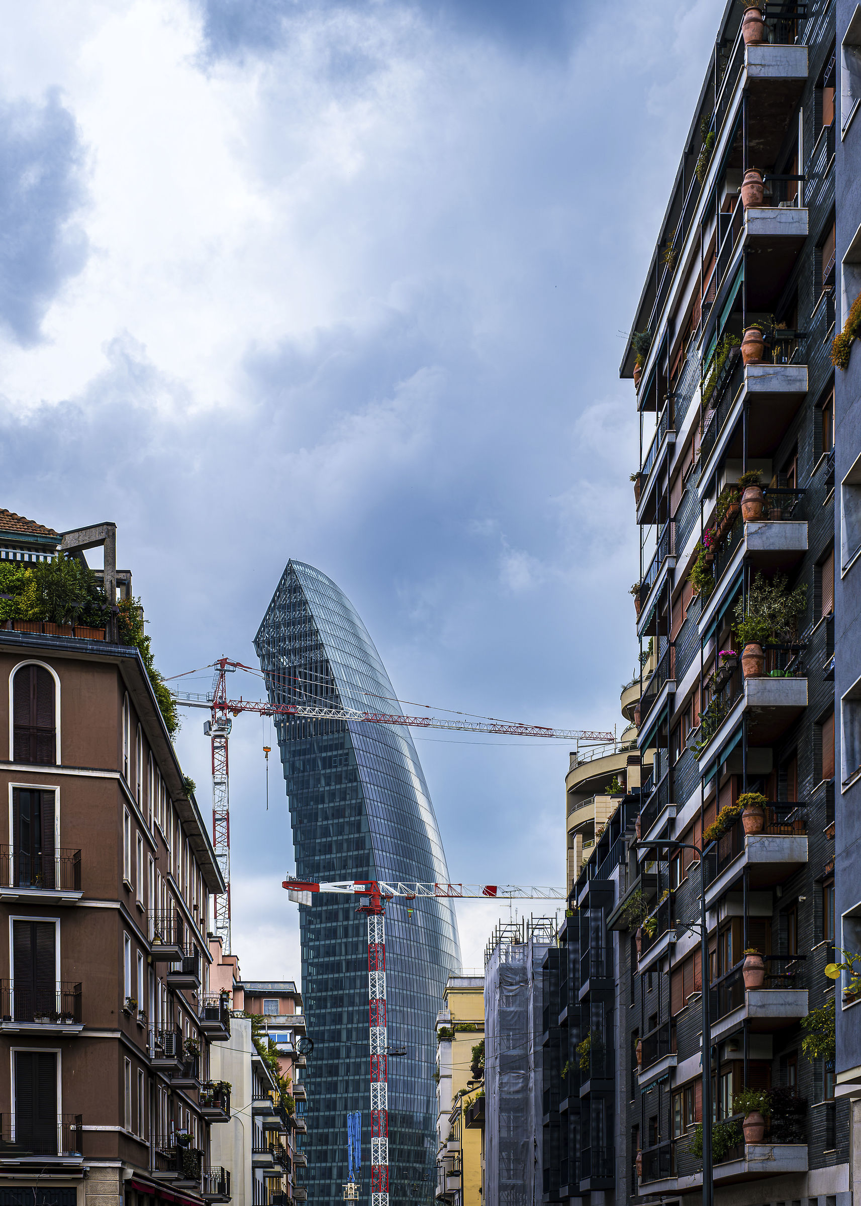 Alieno a Milano.