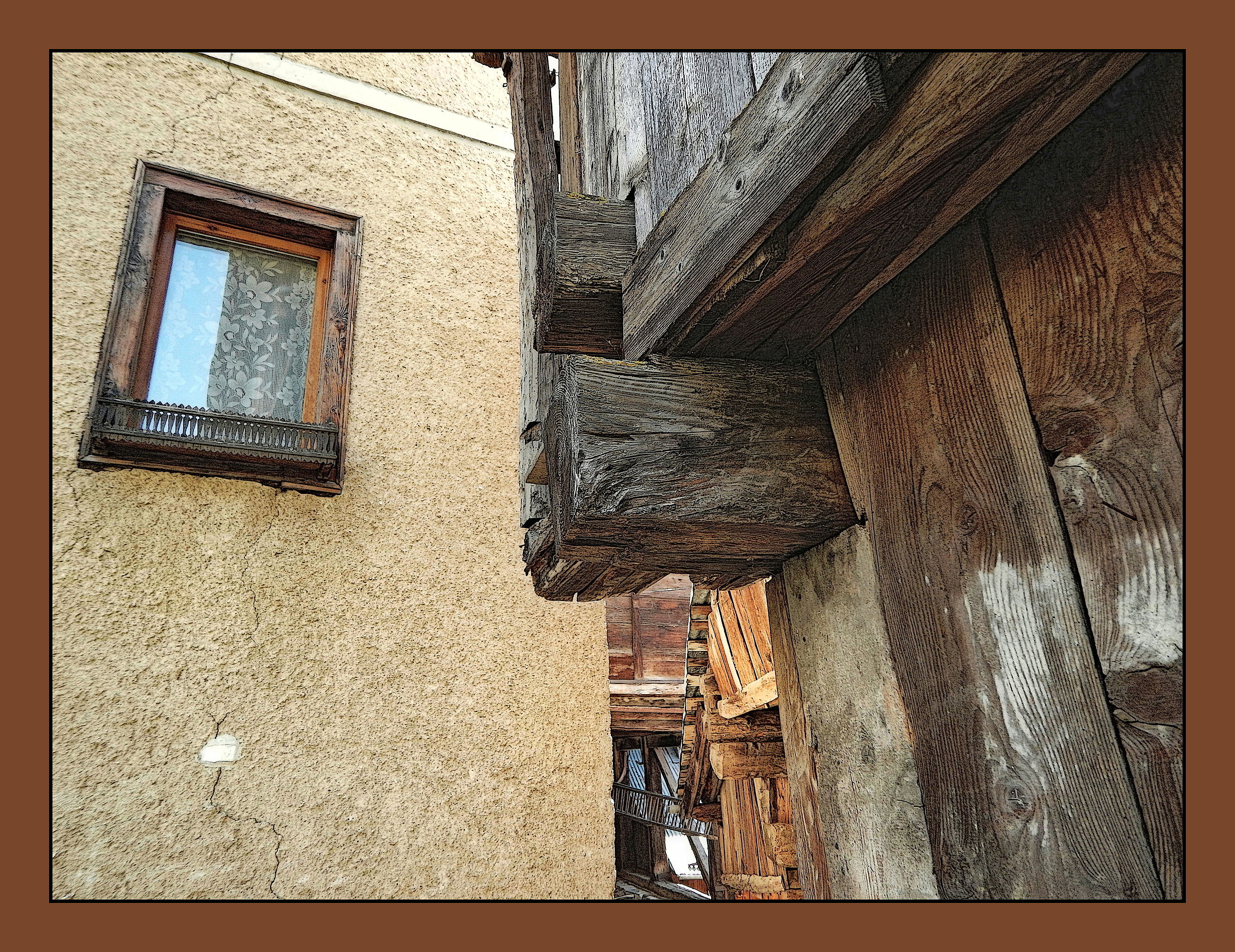 Tra legno e muratura