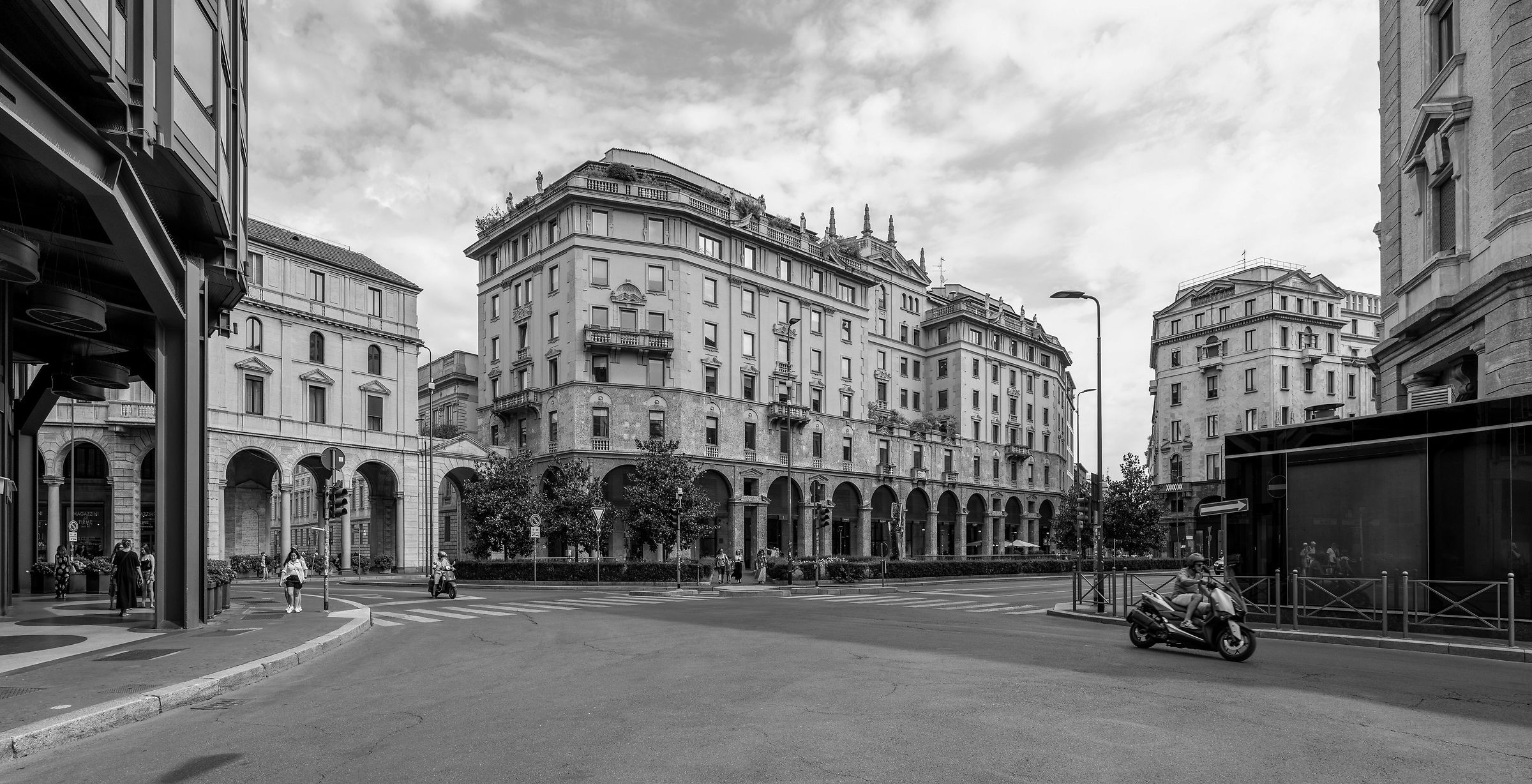Piazza Filippo Meda