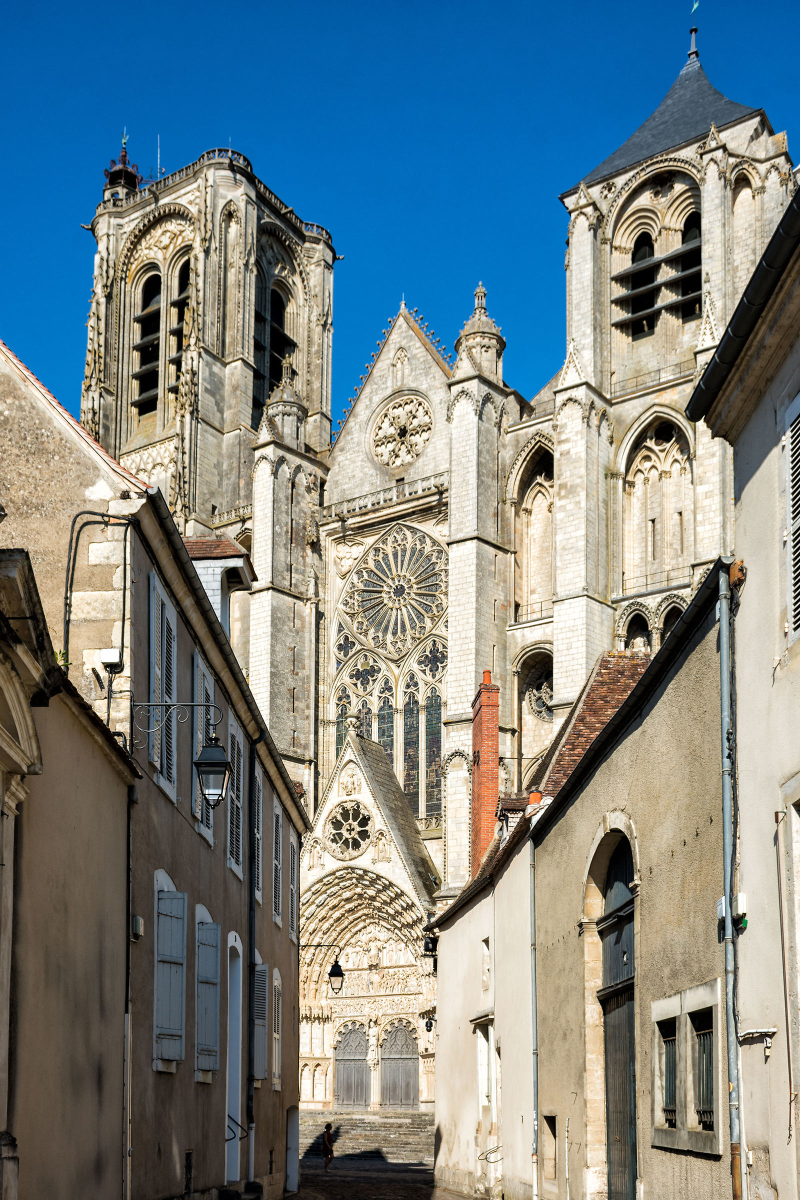 Verso la cattedrale di Bourges