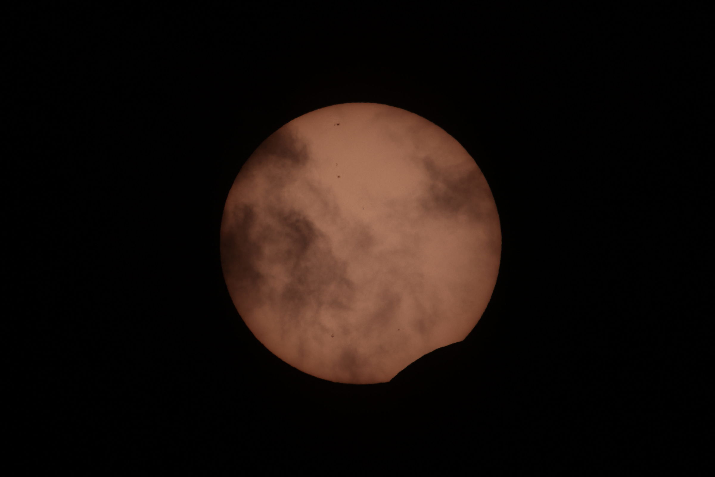 Eclisse - Asturie - Parzialità avanti - Jpg in macchina