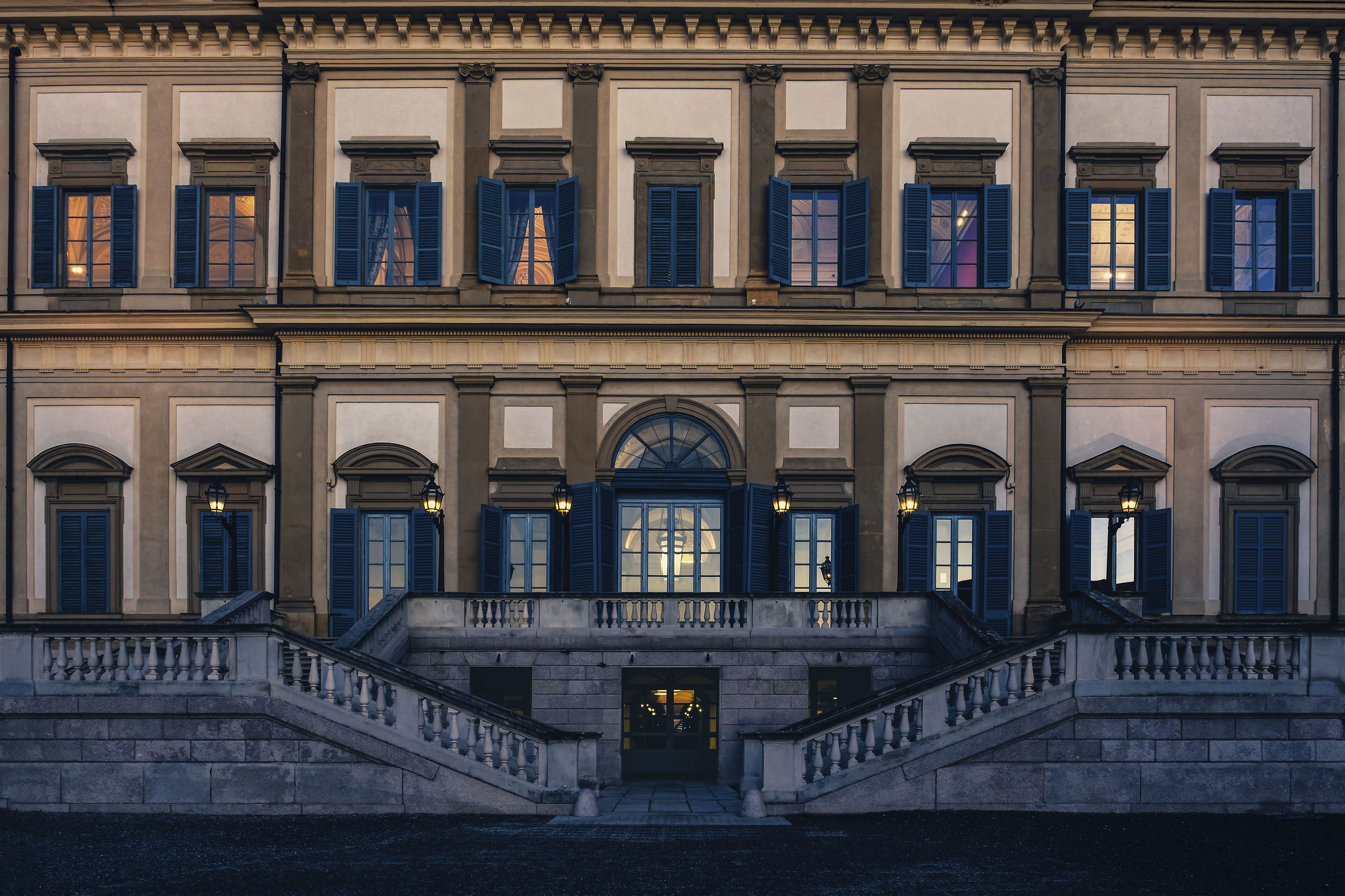 Luci della villa.