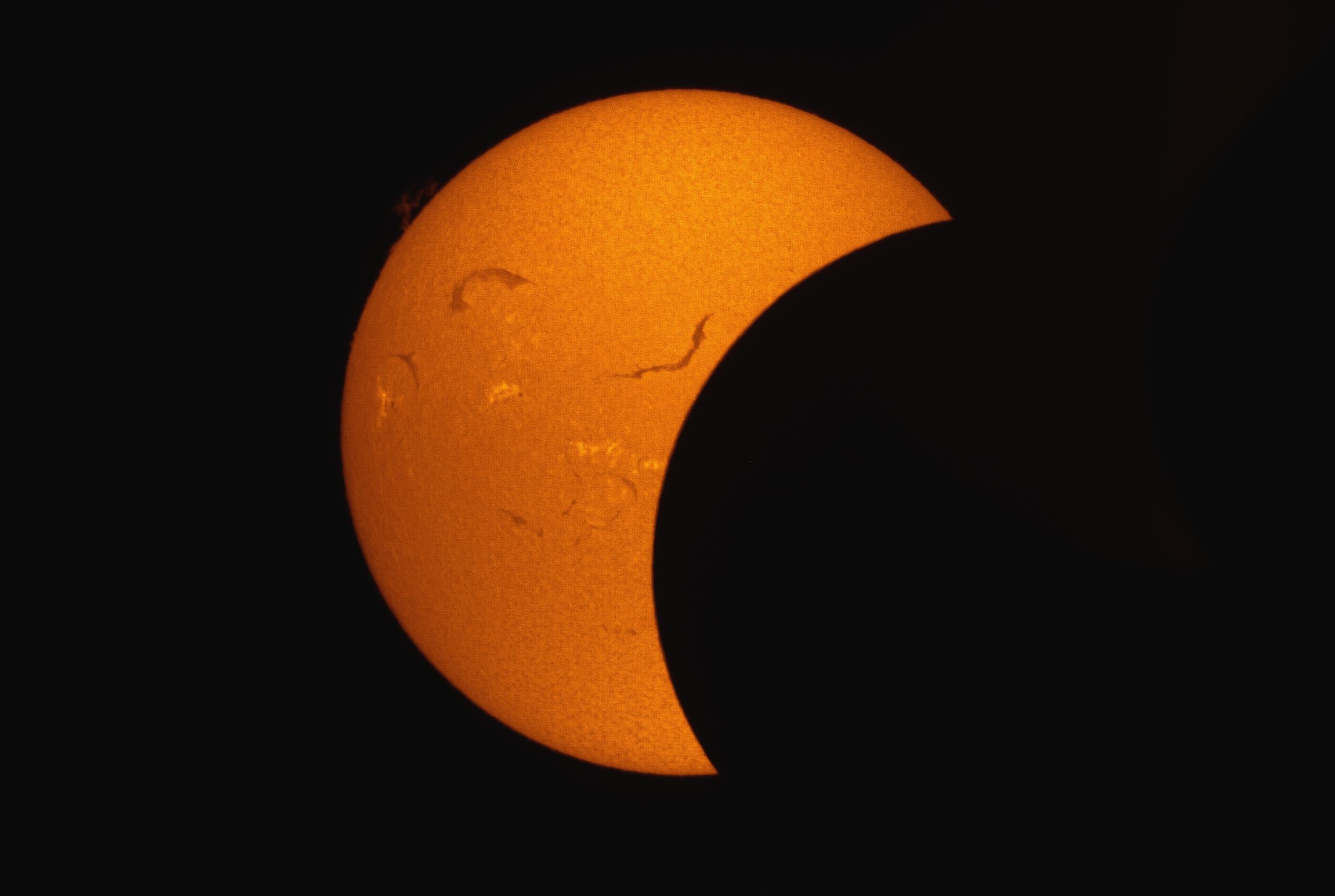 Eclisse - Asturie - Parzialità - HA scack