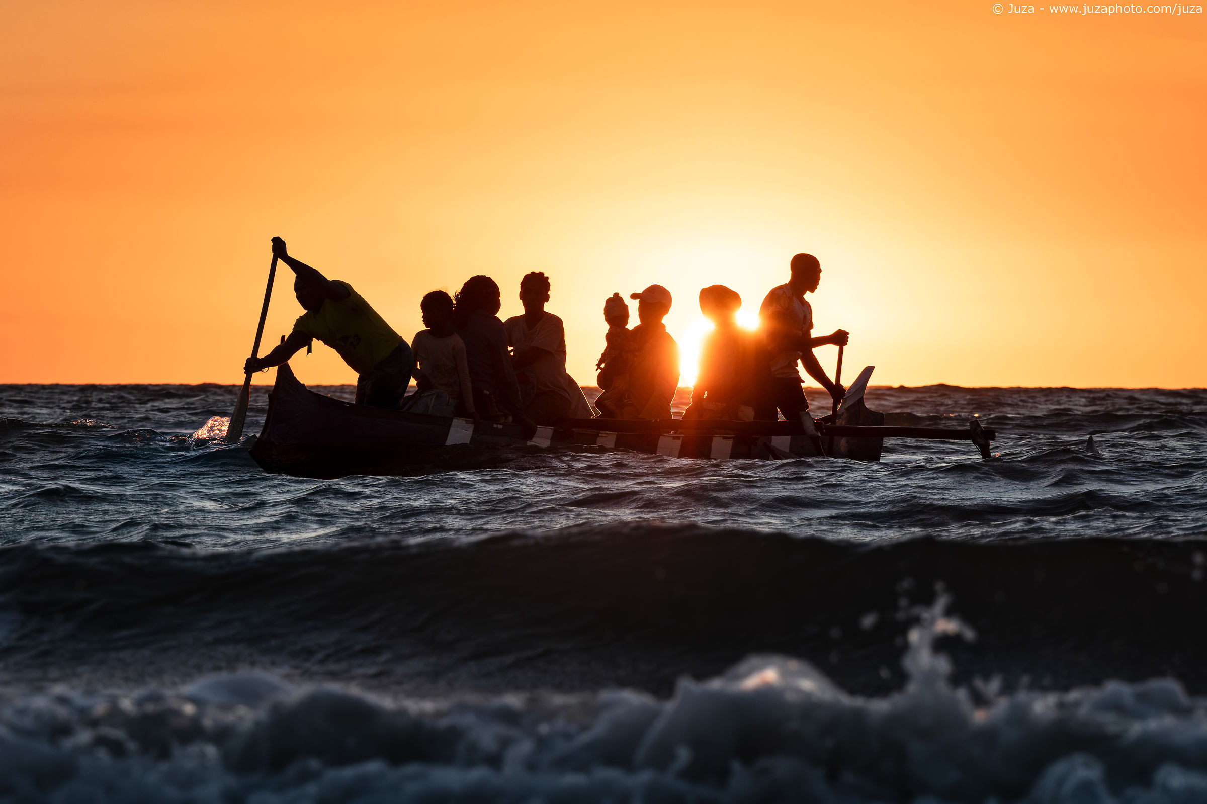 Navigazione al tramonto