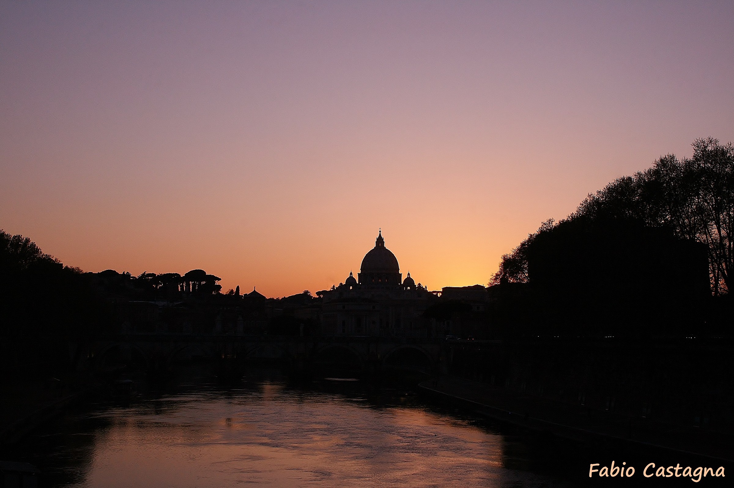 Sunset over the Tiber