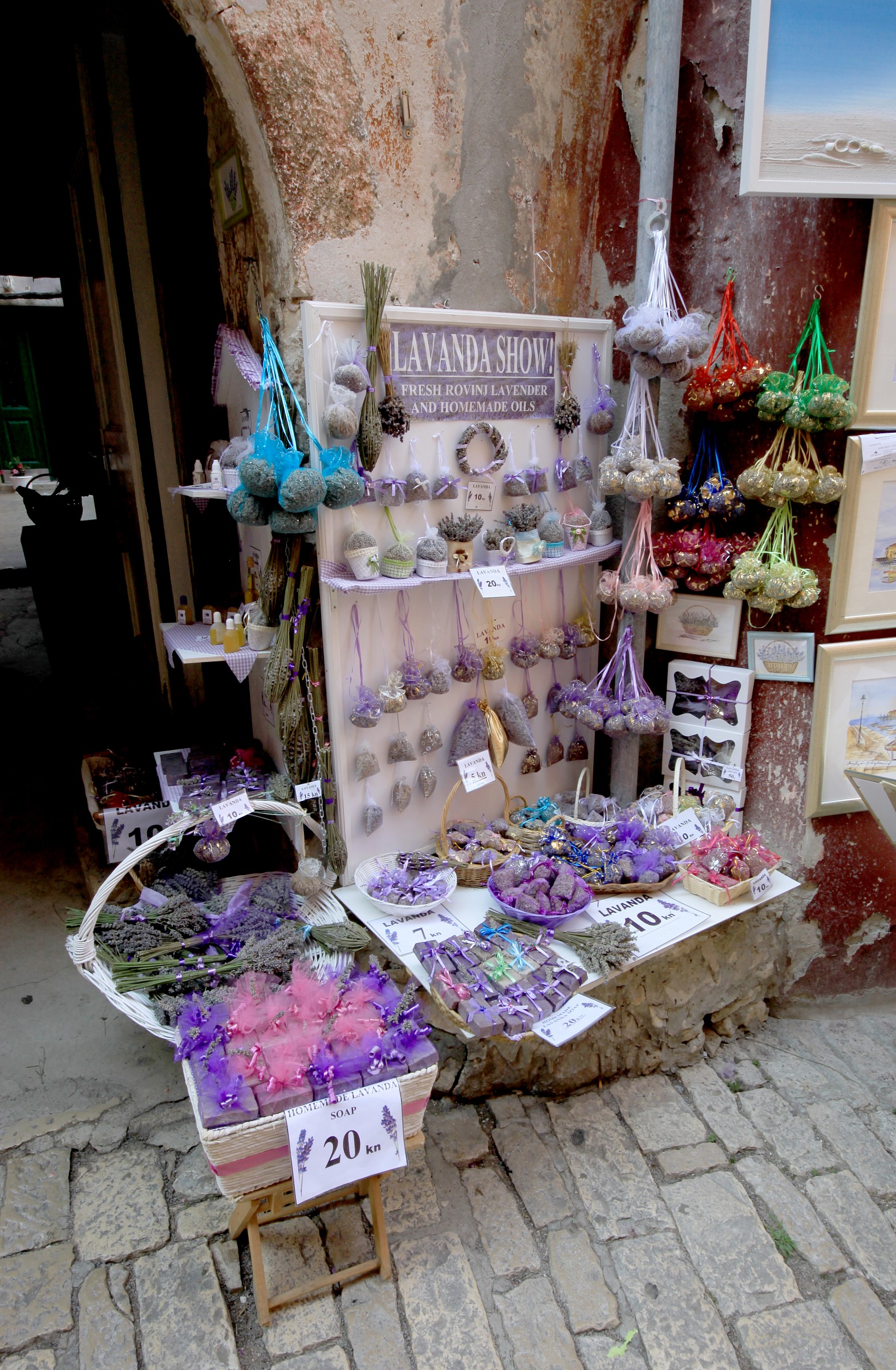 Lavender Show, Rovinj